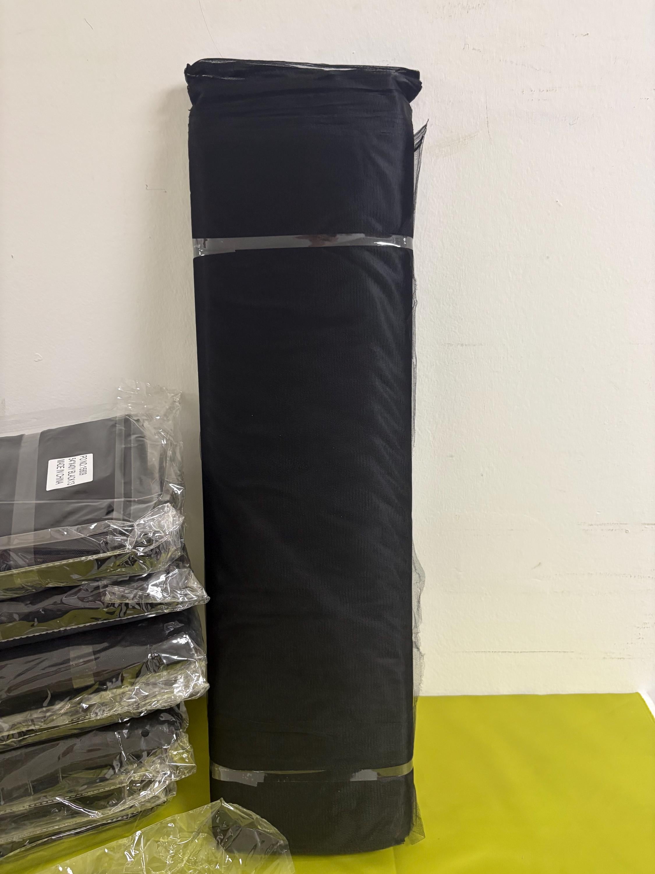 Black color Tulle 1 bolt 40 yards width 54", double fold, . Tela de tul. use for party decoration. craft fabric. wedding vale and tutu