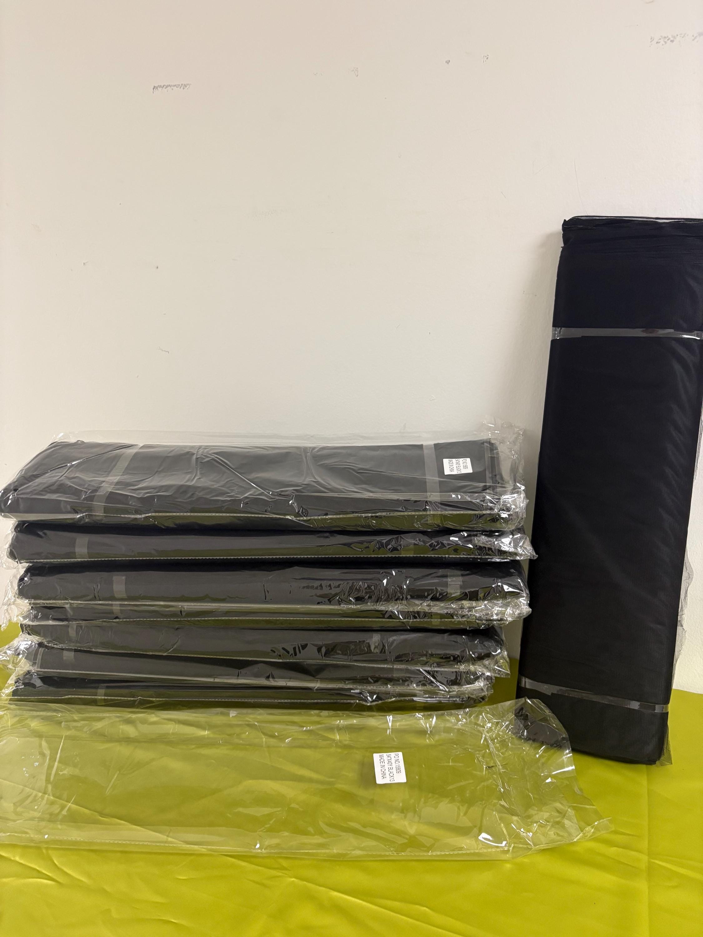 Black color Tulle 1 bolt 40 yards width 54", double fold, . Tela de tul. use for party decoration. craft fabric. wedding vale and tutu