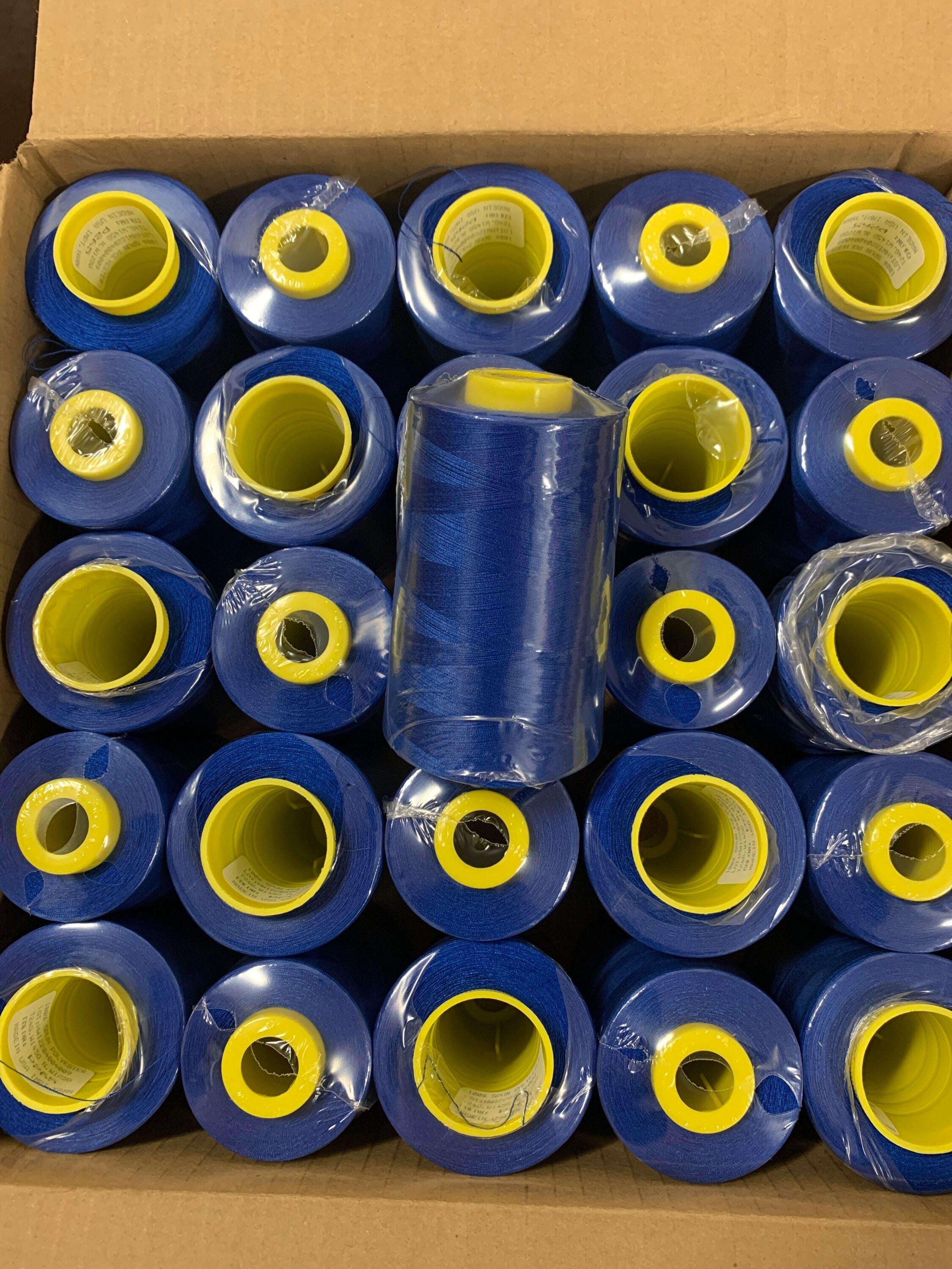 Royal 5000 yards sewing threads, 5000 yards per cone, wrap in clear cover for daily sewing. thread size Tex 24
