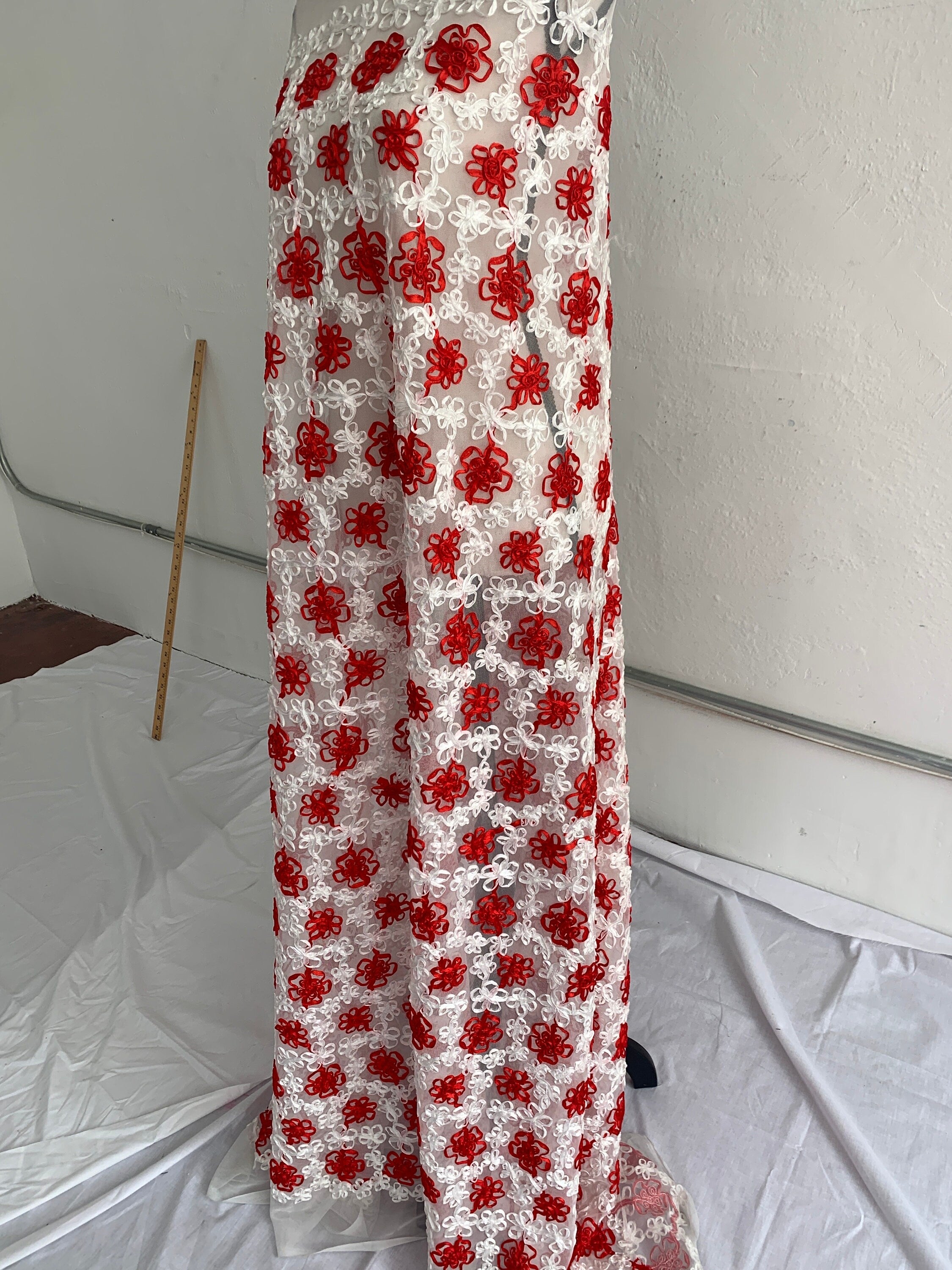 1 piece 3 yards cut Embroidery Flower-mesh fabric width 58" fabric has 5 inch salvage mesh on both side, 3 yards cut. color purple, Red pink