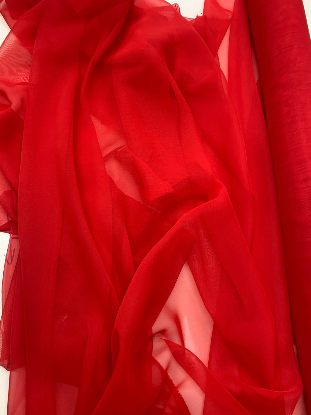 A 2 yards Red chiffon Fabric width 58/60 inches , sell by 2 yards cut continuous.