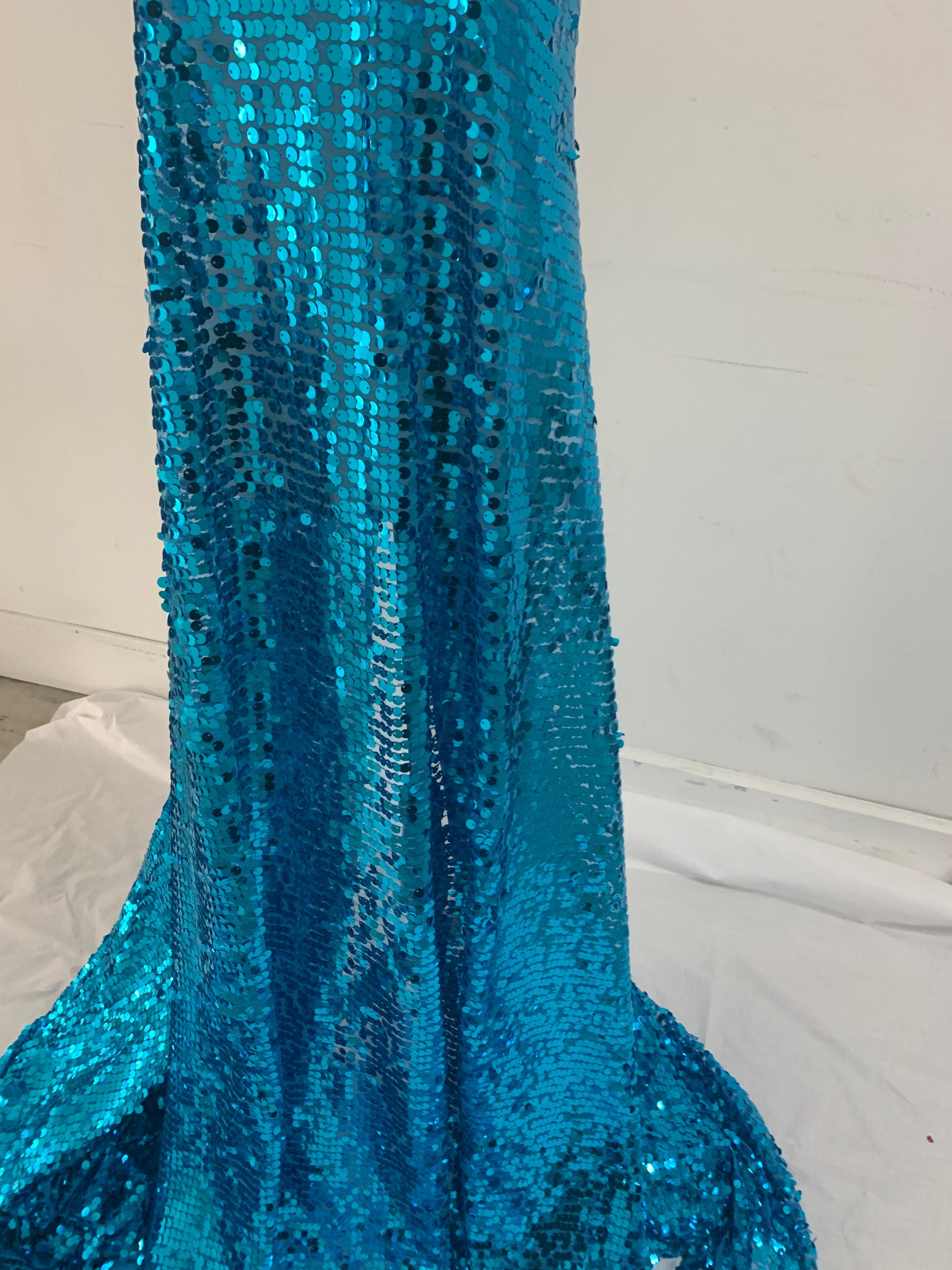 1 piece 5 yards cut sequence Turquoise color fabric.