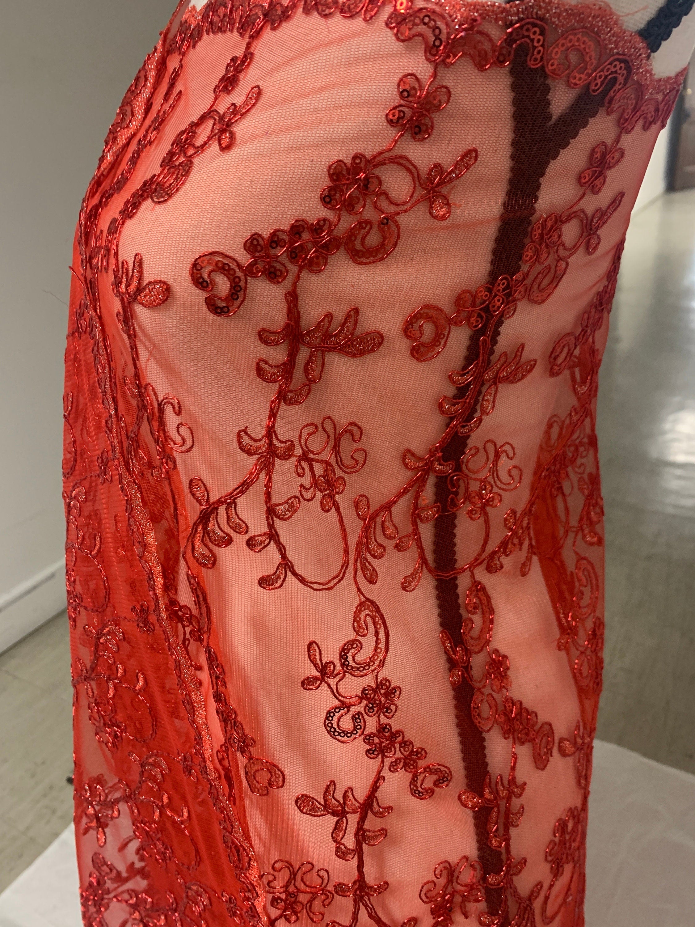3 yards cut lace Red design bt1100, Lace Double scalloped sequins Embroidery width 49/50"