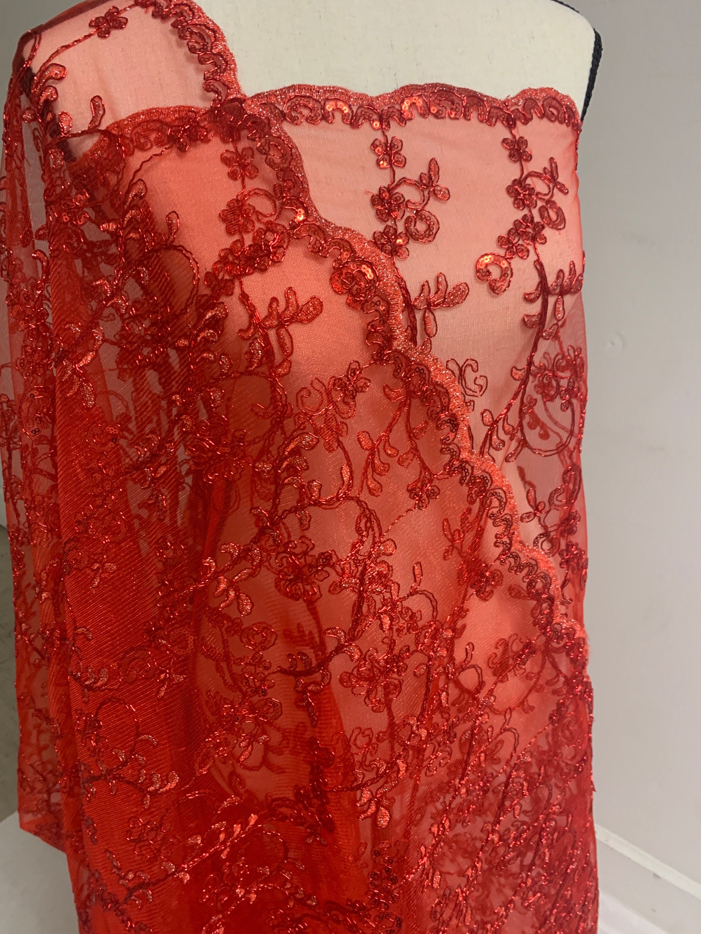 3 yards cut lace Red design bt1100, Lace Double scalloped sequins Embroidery width 49/50"