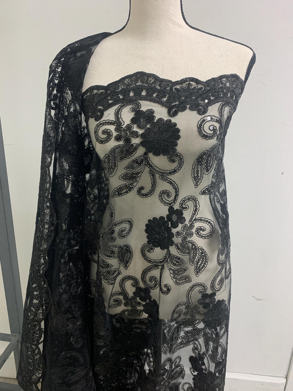Lace Black fabric Design Lexie, sequins embroidery double scalloped width 49/50".