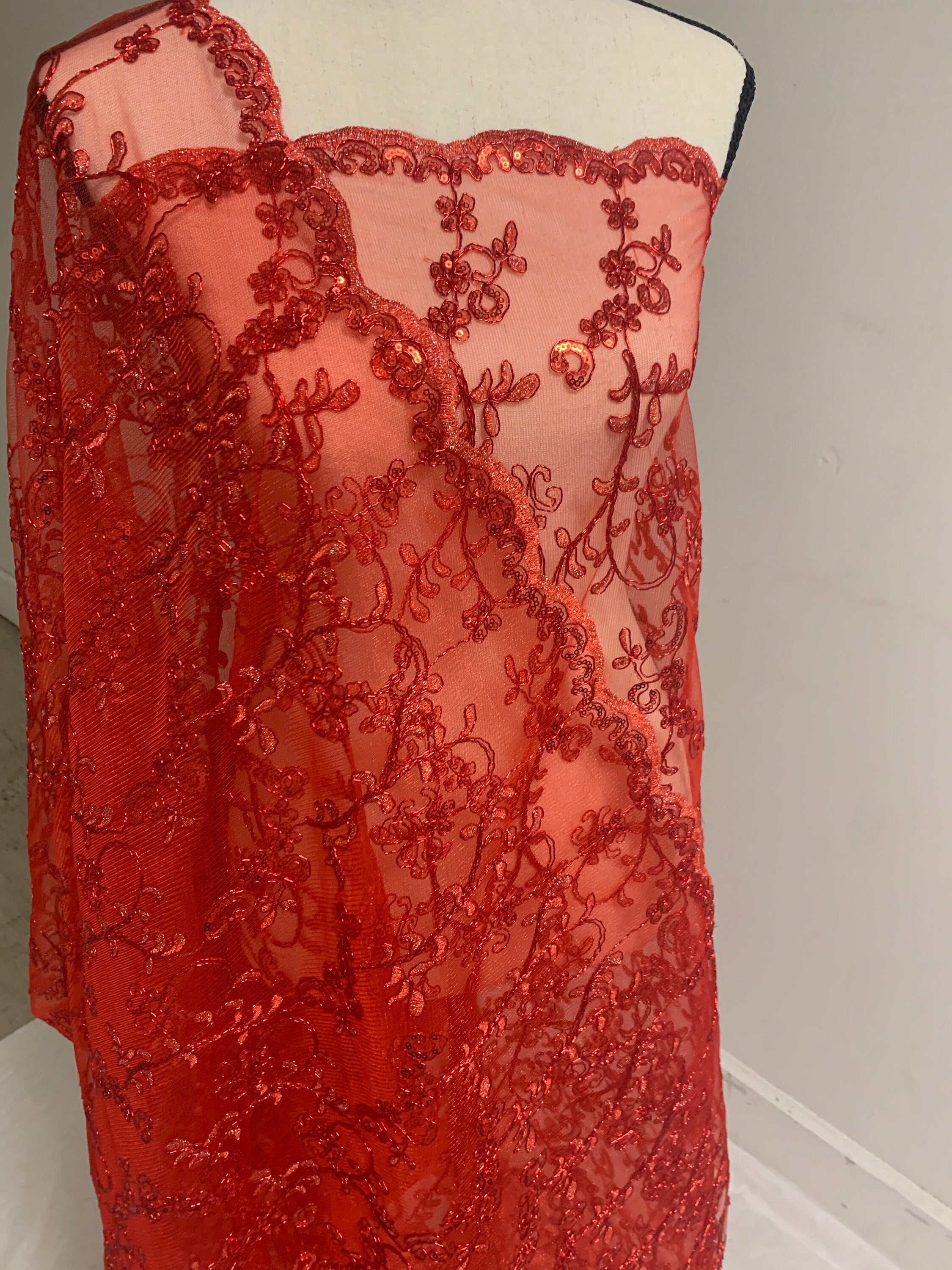 3 yards cut lace Red design bt1100, Lace Double scalloped sequins Embroidery width 49/50"