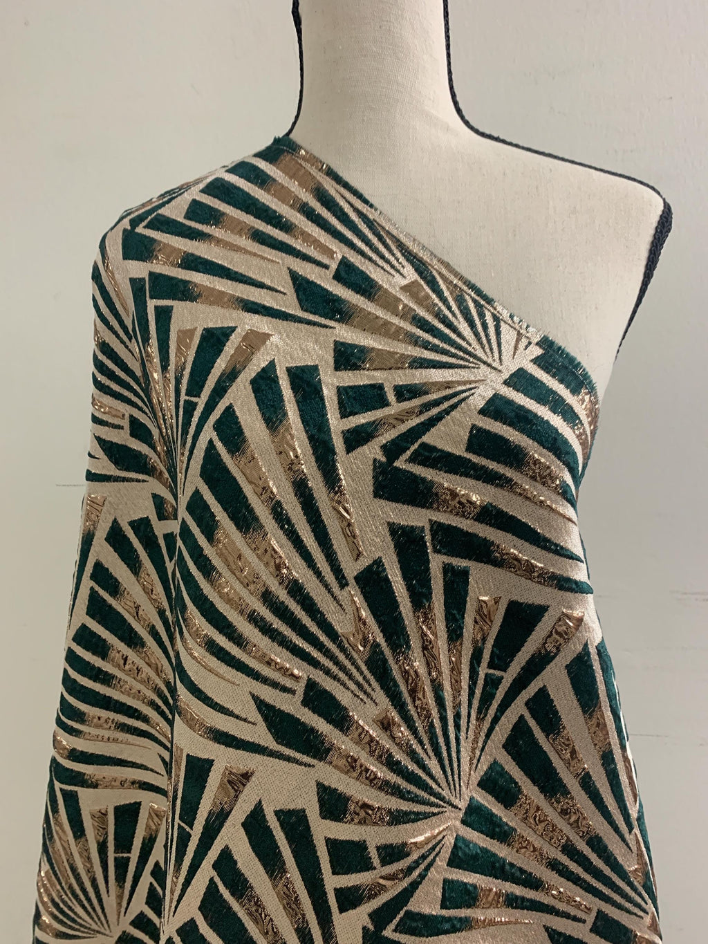 5 yards Hunter green brocade metalic fabric. width 56" design J3568