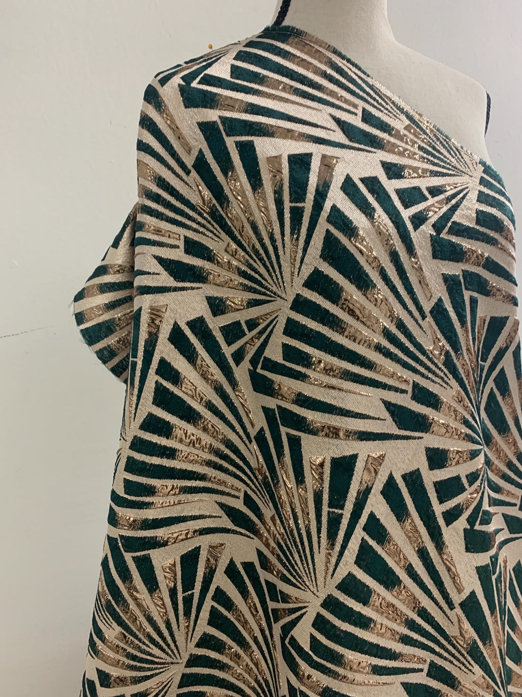 5 yards Hunter green brocade metalic fabric. width 56" design J3568