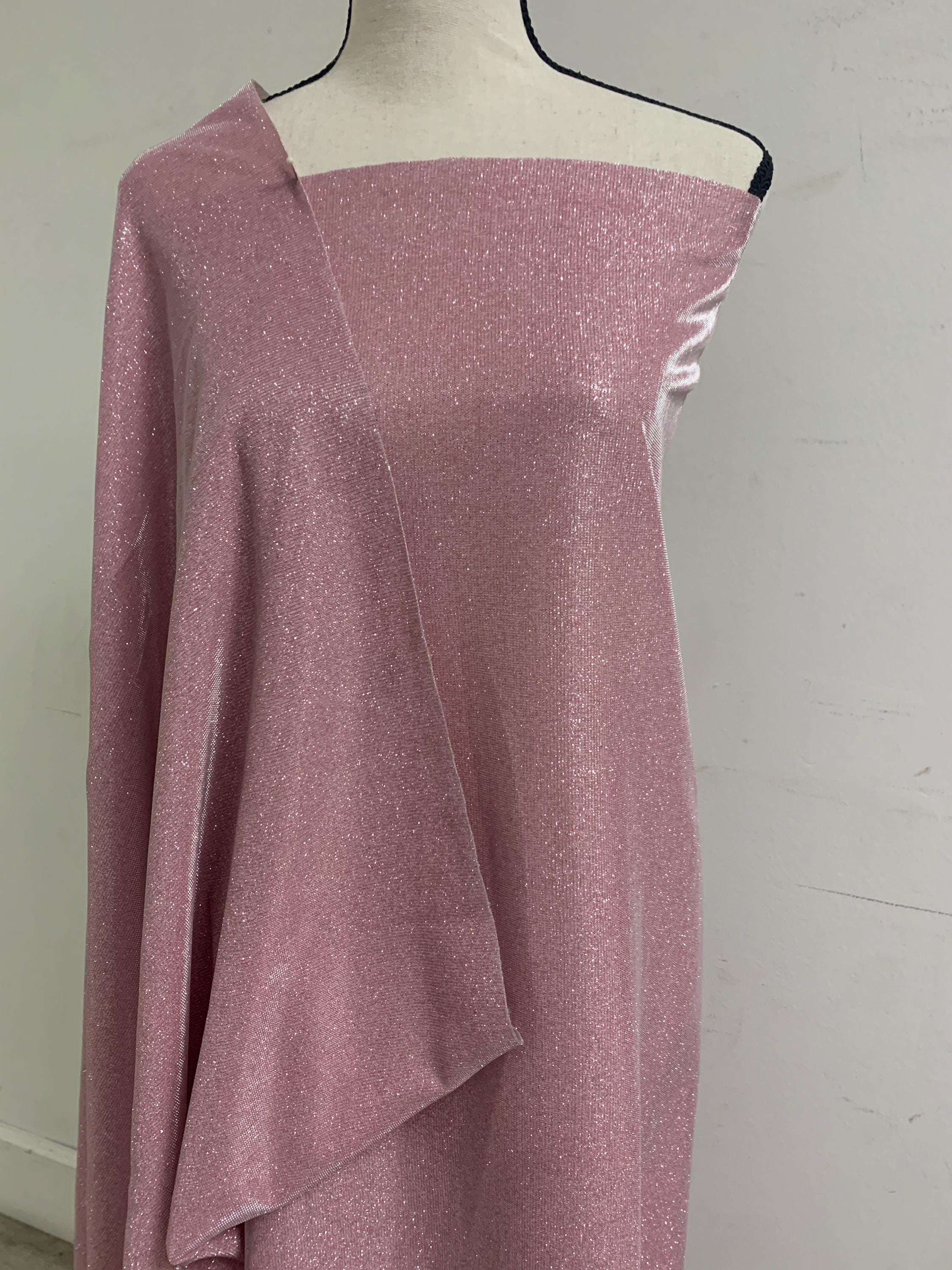 A 3 yards cut Gliter Knit color Pink 39.