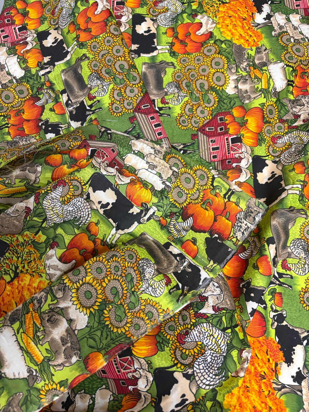 A 2 yard cut Farm print fabric, width 58/60" polyester fabric, shirt weight. kids crafts, home decor, costume.