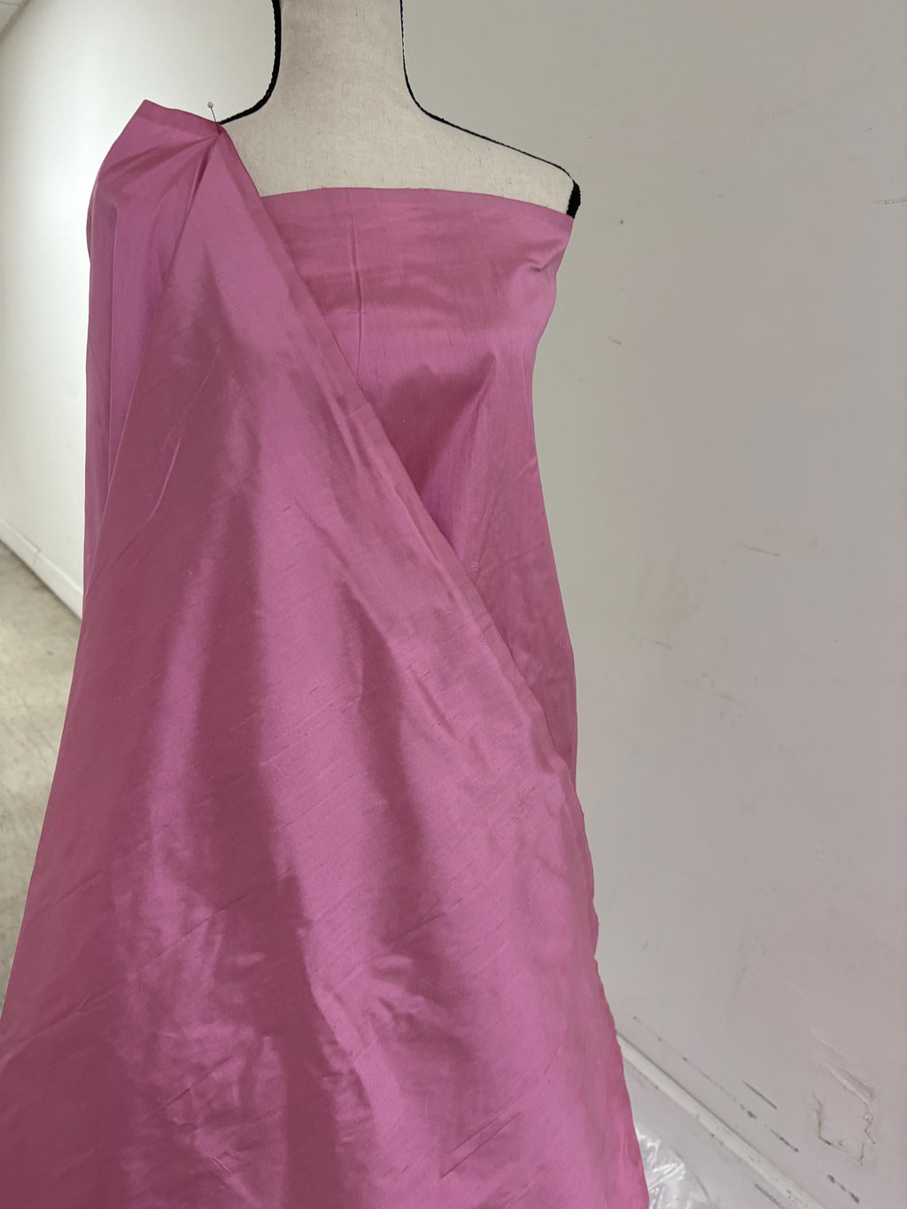 100% silk Dupioni Taffeta width 54" color lime sage. Machine made, fabric has slubbed. more information in description.