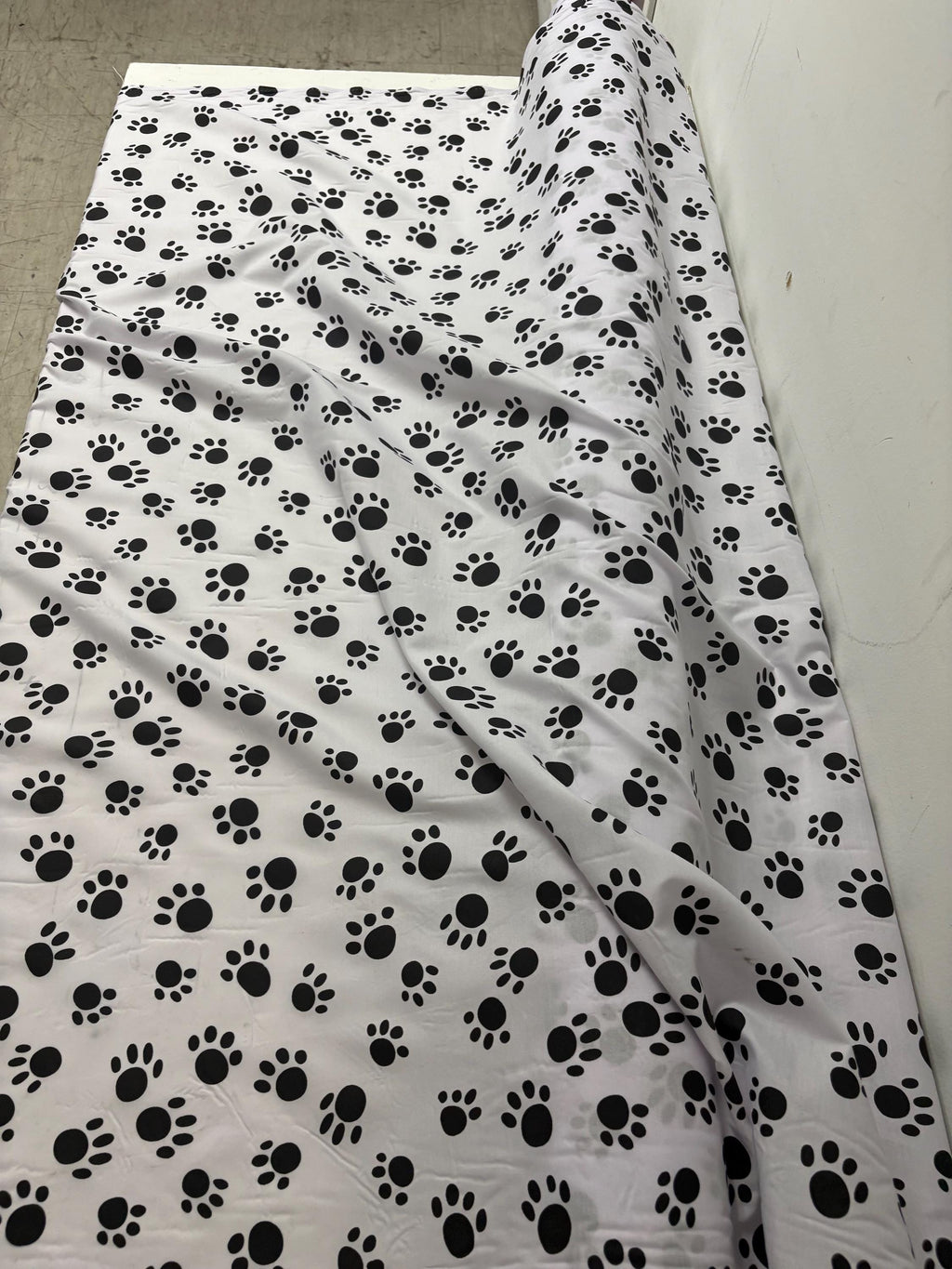 2 yards Poly cotton Fabric - Paws print Black and White - 58" Width