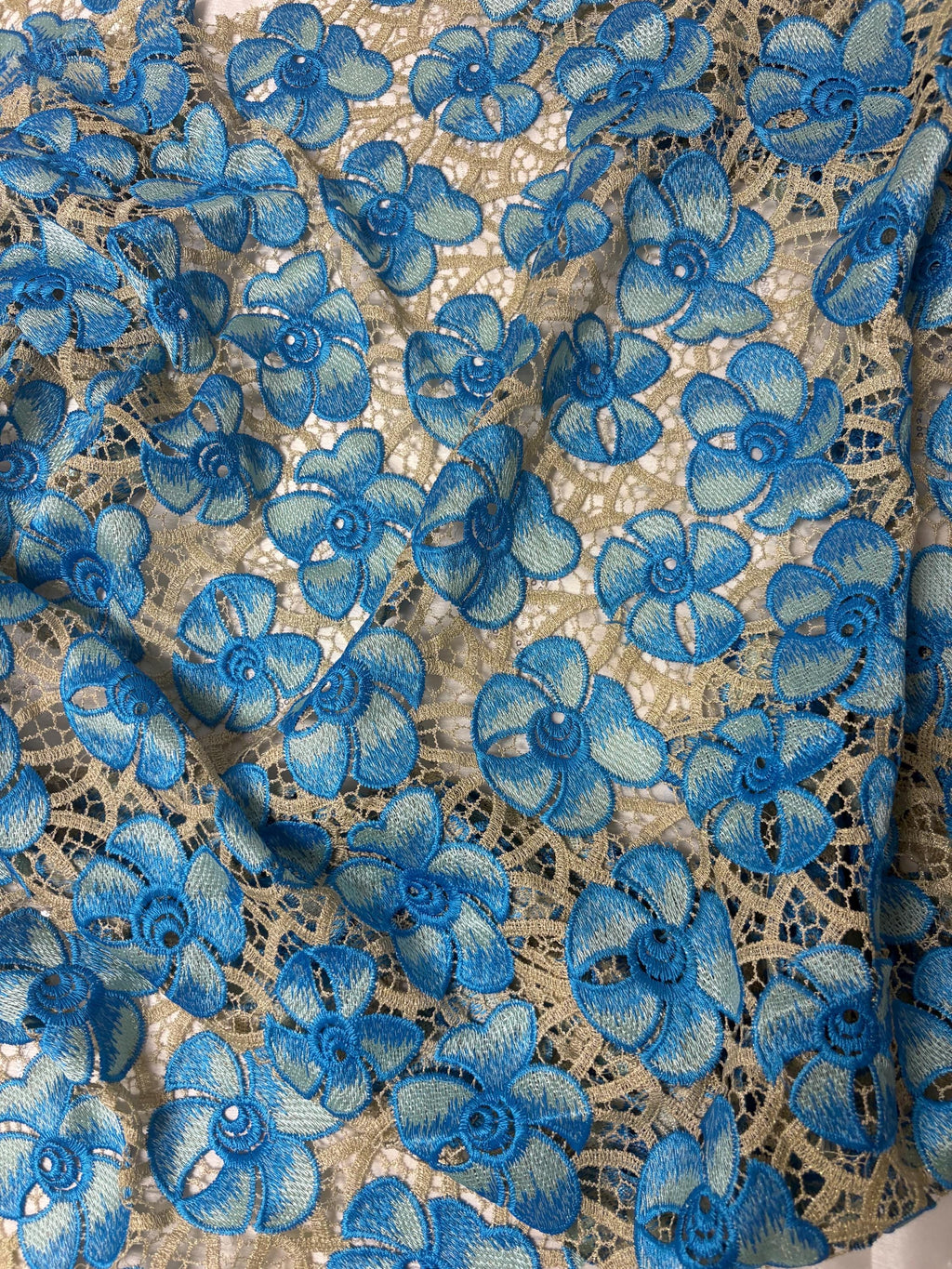 Guipure Lace Floral Embroidery Lace, width 49/50" sell by 1 yard increment. color Blue/light gold base. cut in continuous piece.
