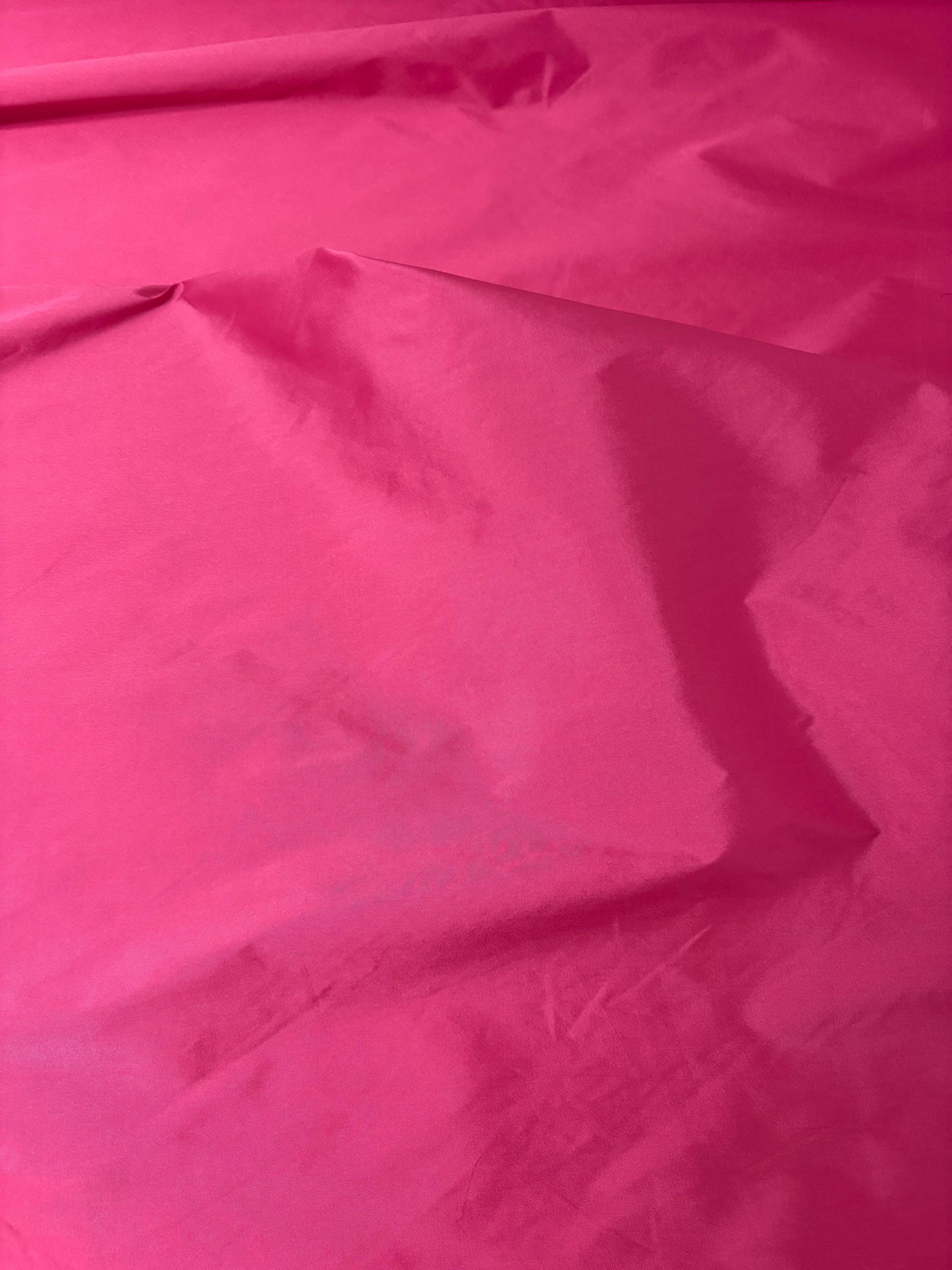 A 2 yards cut Fuchsia Taffeta fabric . width 58" polyester, great for party dress. FREE sample. cut by 2 yards increment continuous.