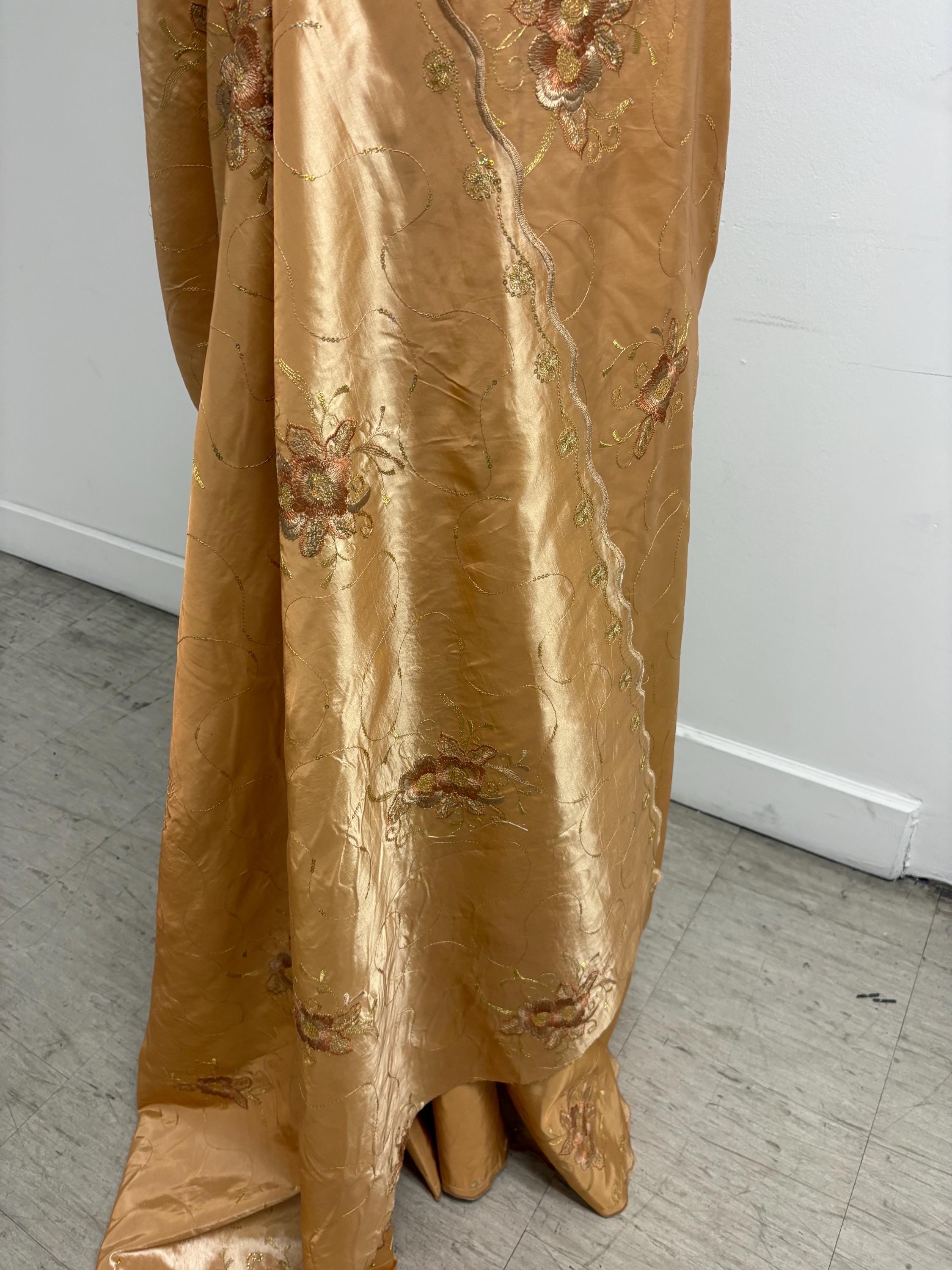 Embroidery sequins Taffeta Fabric Design Bouquet , A Two yards cut fabric color Gold width 54". sell by 2 yards increment continues.