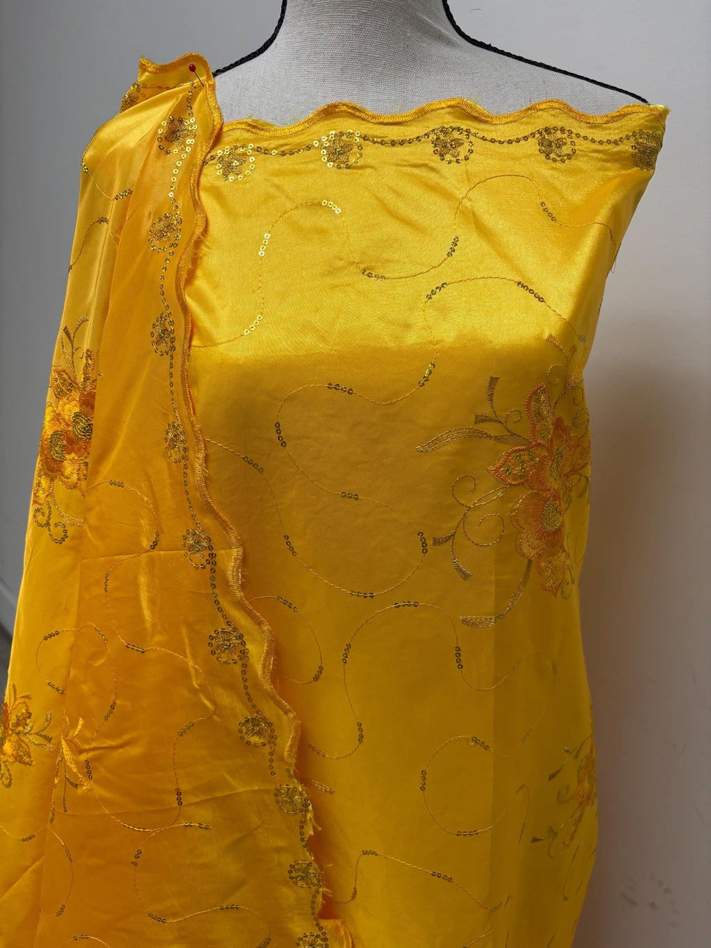A 2 yards Embroidery sequins Taffeta Fabric design Bouquet, color Golden Yellow width 54". sell by 2 yards increment continues.