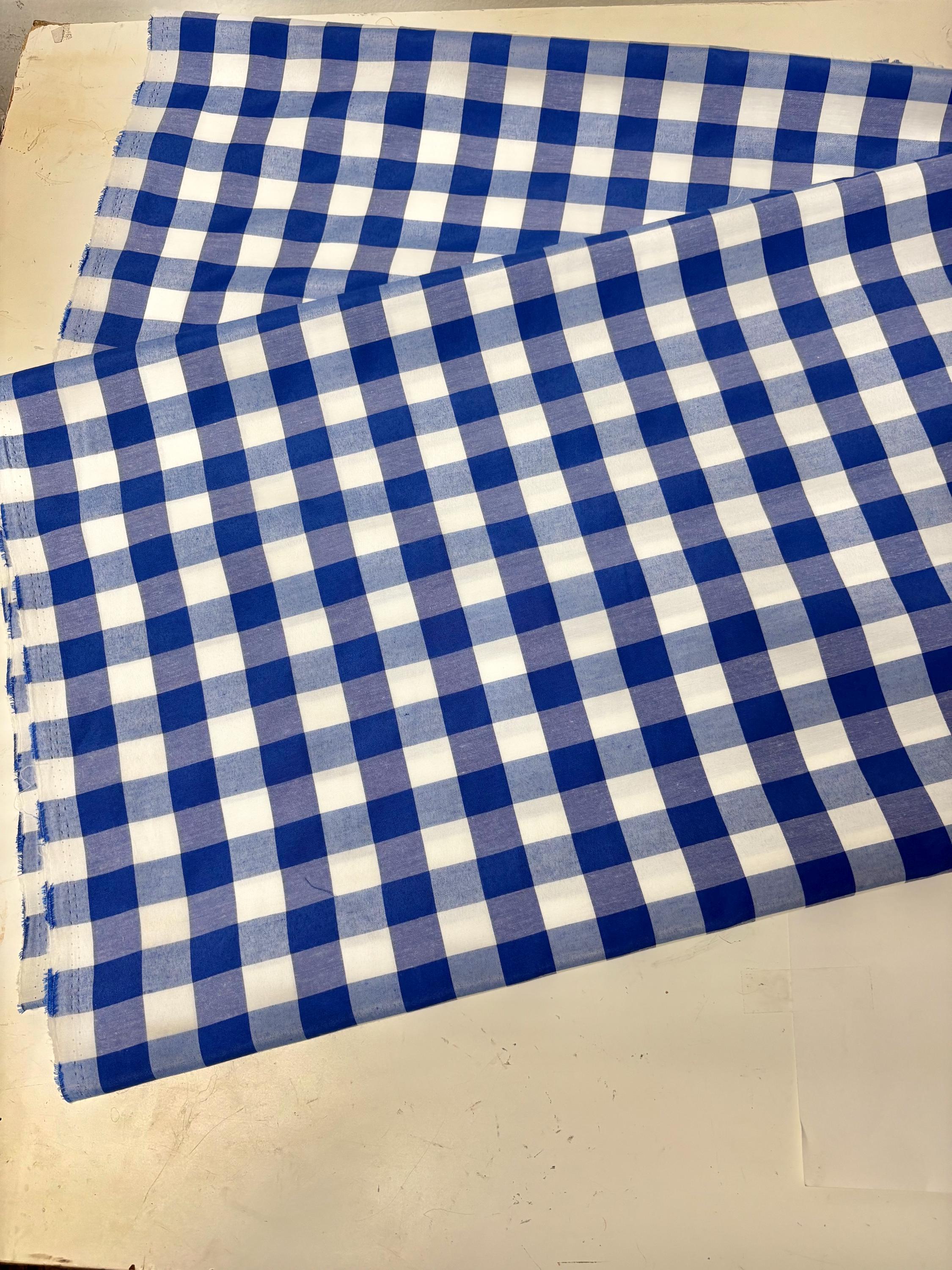 A 3 yards cut Royal blue Gingham fabric. Poly cotton, width 59". 1" square. will cut in 3 yards increment continuous.