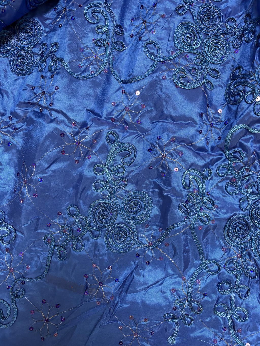 A 2 yards Embroidery sequins Taffeta Fabric, Design Rope, color Royal Blue width 54". sell by 2 yards increment continues.