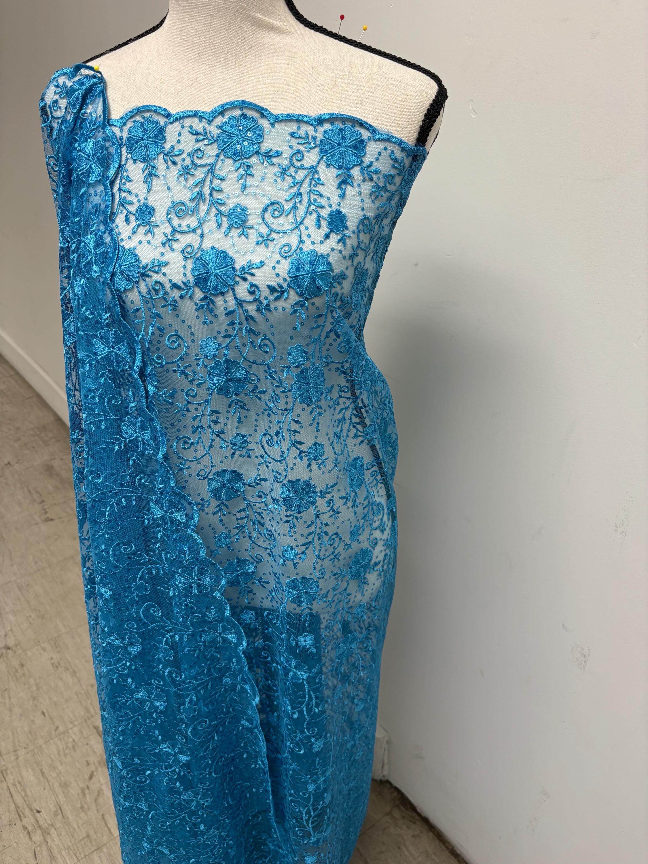 Lace color Turquoise design: , Double scalloped sequins Embroidery width 49/50"