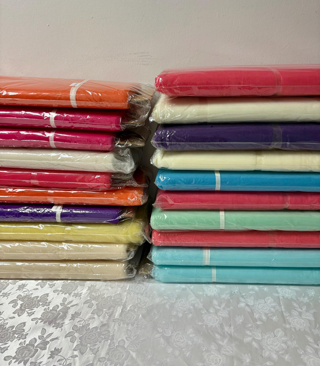 SALE:1 bolt 40 yards Tulle 54". Tela de tul. sell by 40 yards per bolt,double fold, use for craft fabric. wedding vale and tutu.
