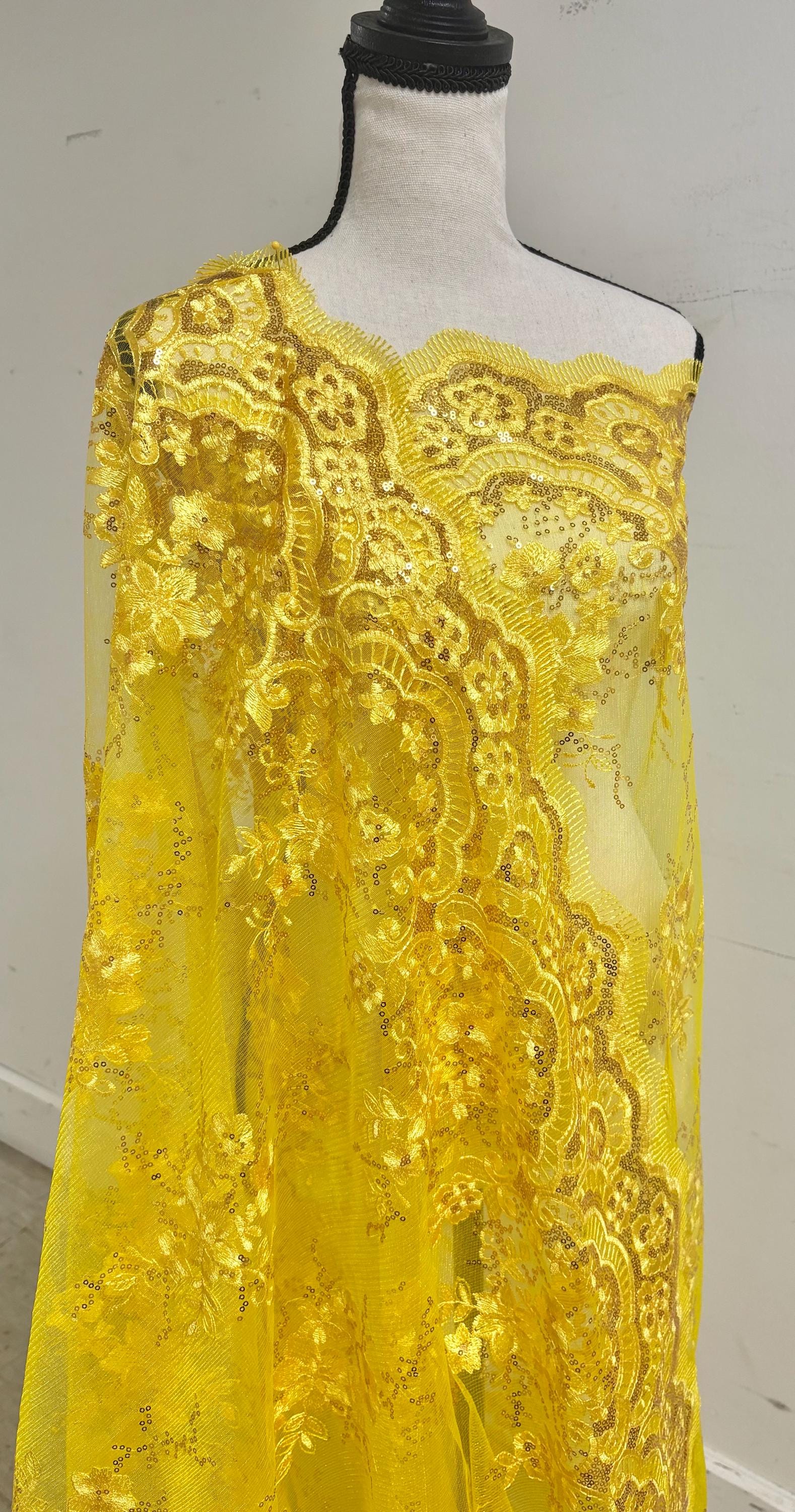A 2 yards cut Lace color Yellow. Double scalloped sequence embroidered width 49/50 inches. condition. sell by 2 yards cut continues. KMS2