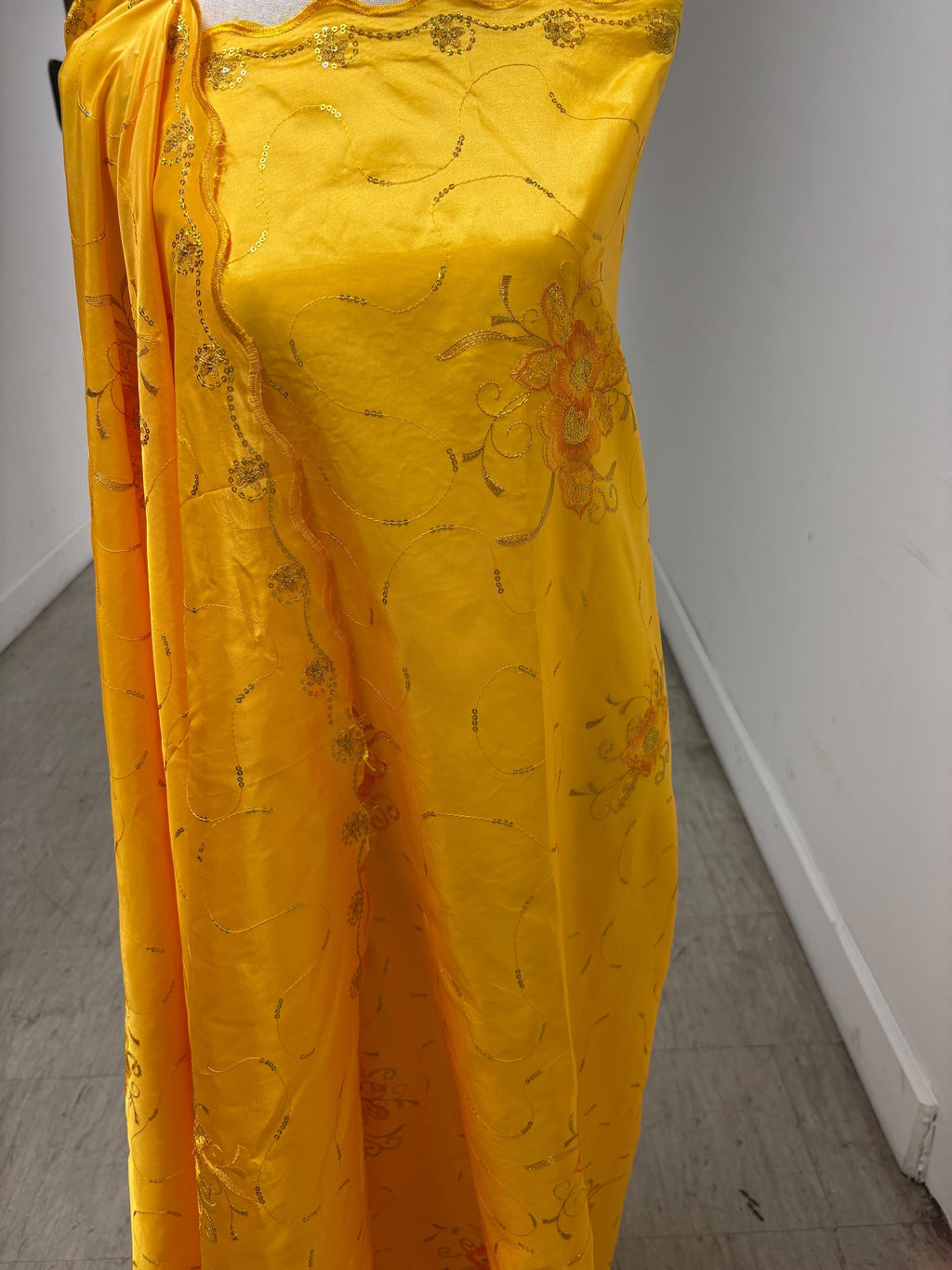 A 2 yards Embroidery sequins Taffeta Fabric design Bouquet, color Golden Yellow width 54". sell by 2 yards increment continues.