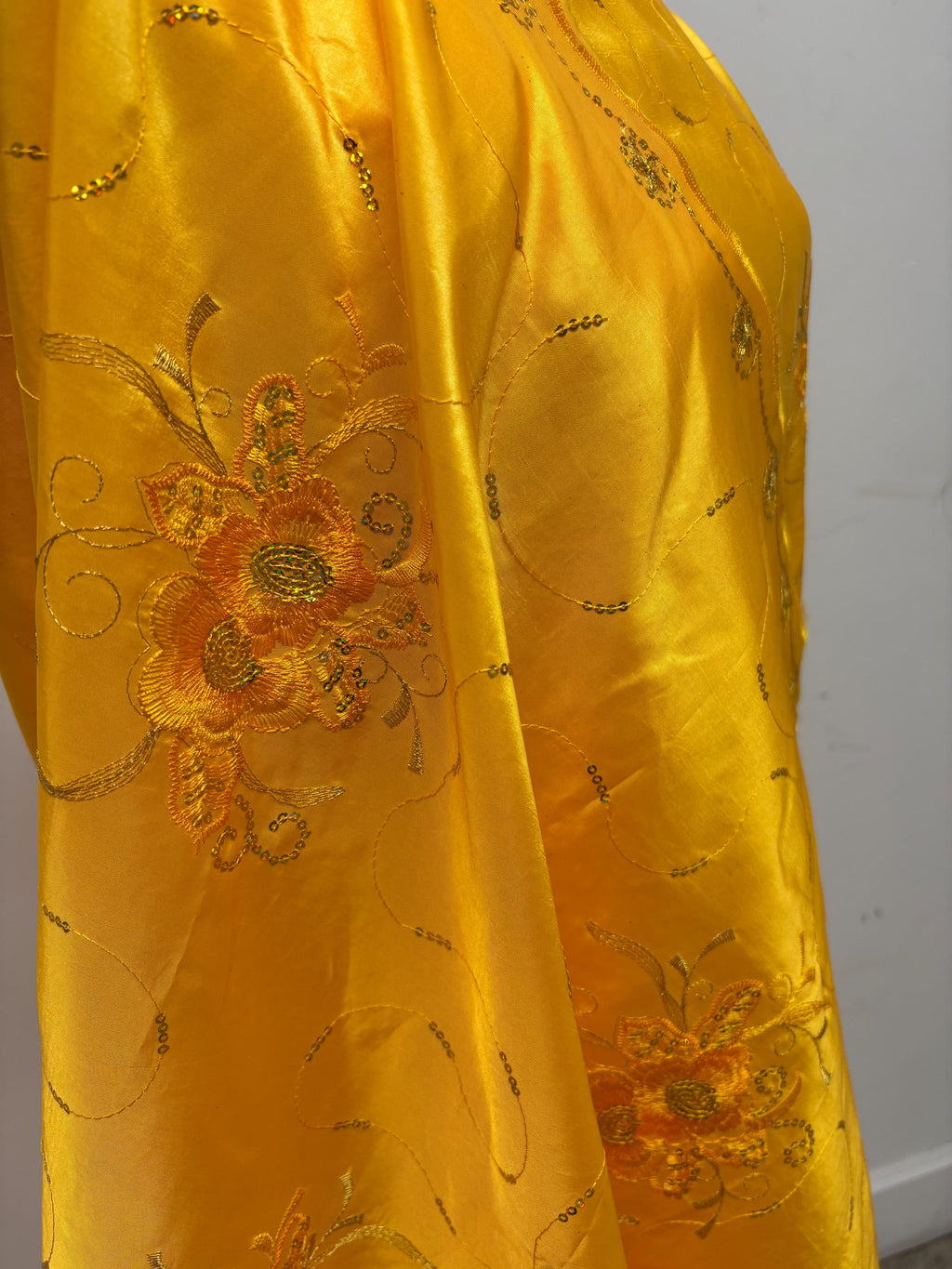 A 2 yards Embroidery sequins Taffeta Fabric design Bouquet, color Golden Yellow width 54". sell by 2 yards increment continues.