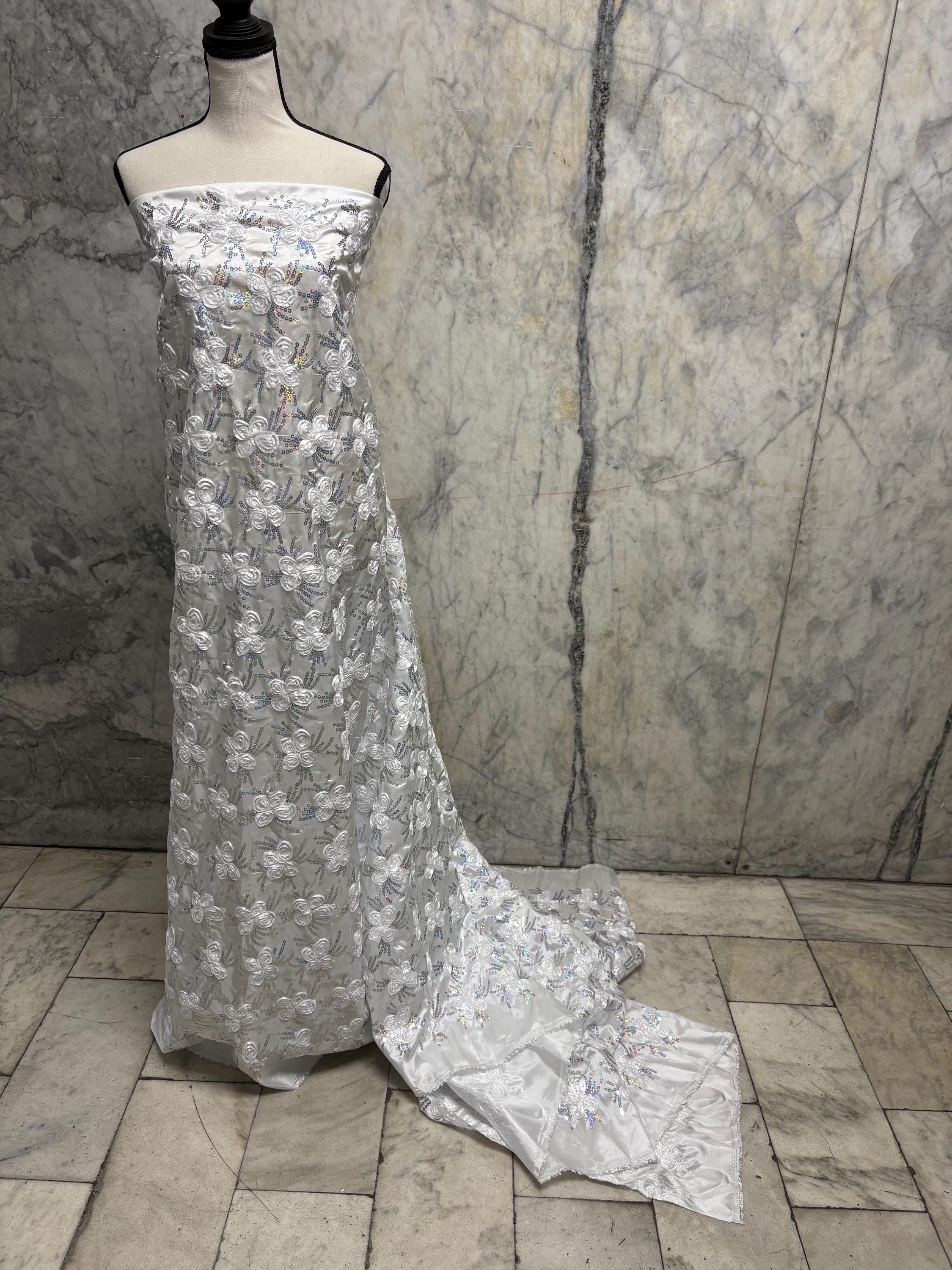 White embroidery sequence taffeta bridal fabric. design JH-120529-1.rose bud pattern. tela de encaje de color blanco