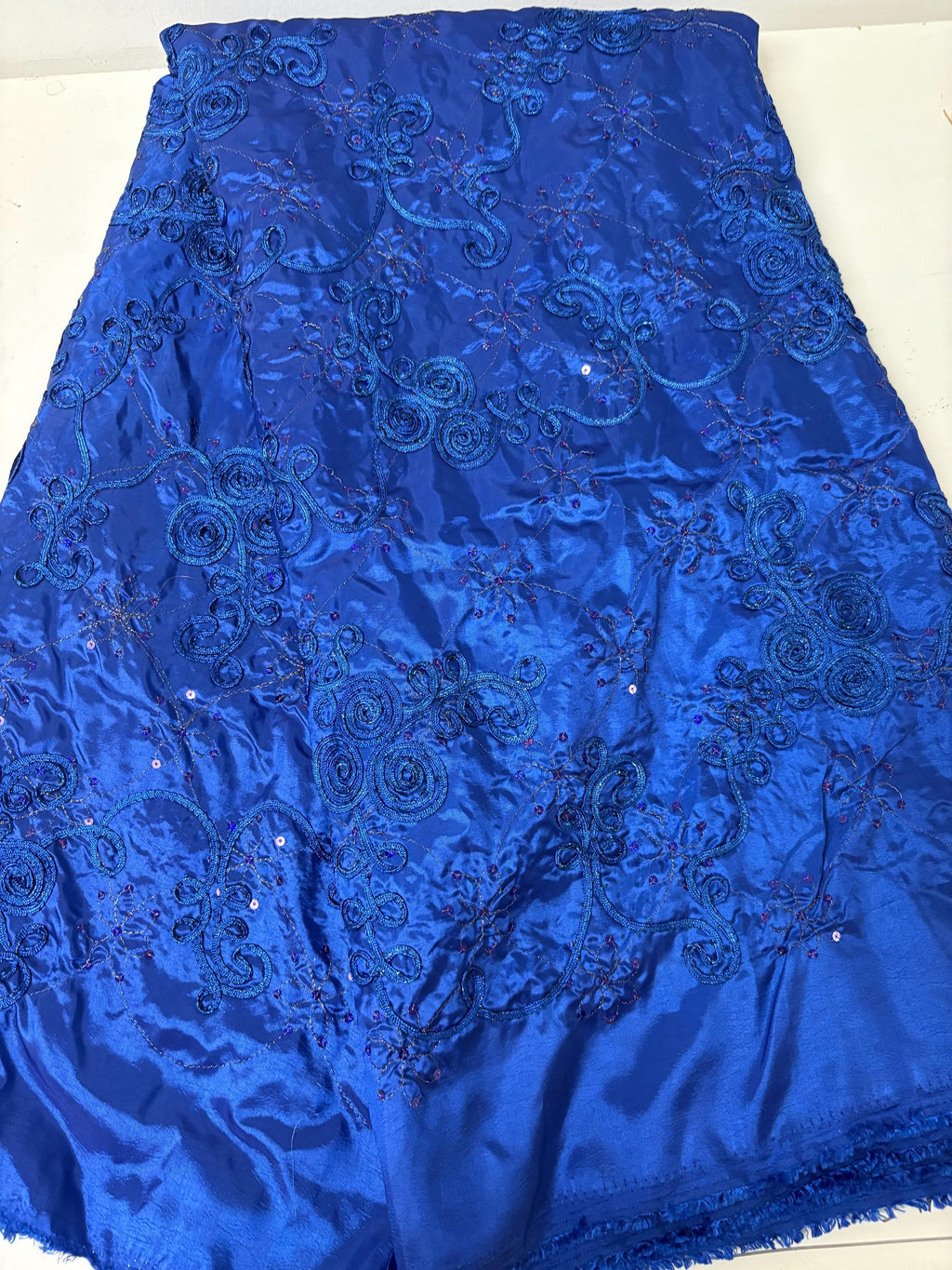 A 2 yards Embroidery sequins Taffeta Fabric, Design Rope, color Royal Blue width 54". sell by 2 yards increment continues.