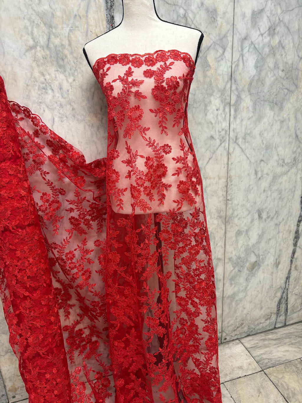 Red Lace fabric design bloom 6 width 49"