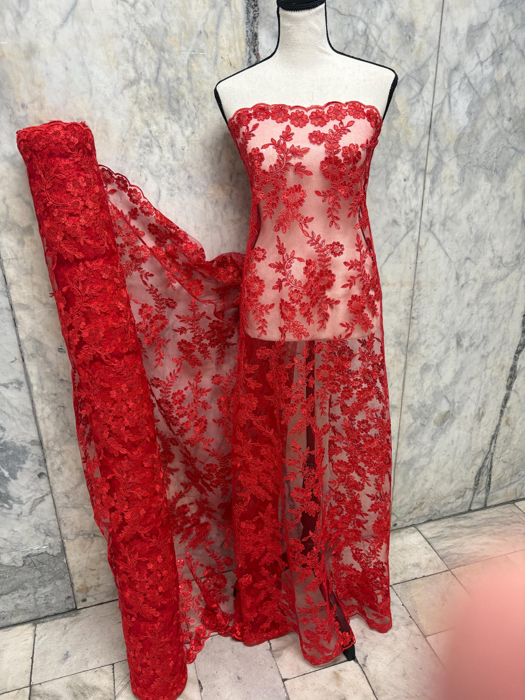 Red Lace fabric design bloom 6 width 49"