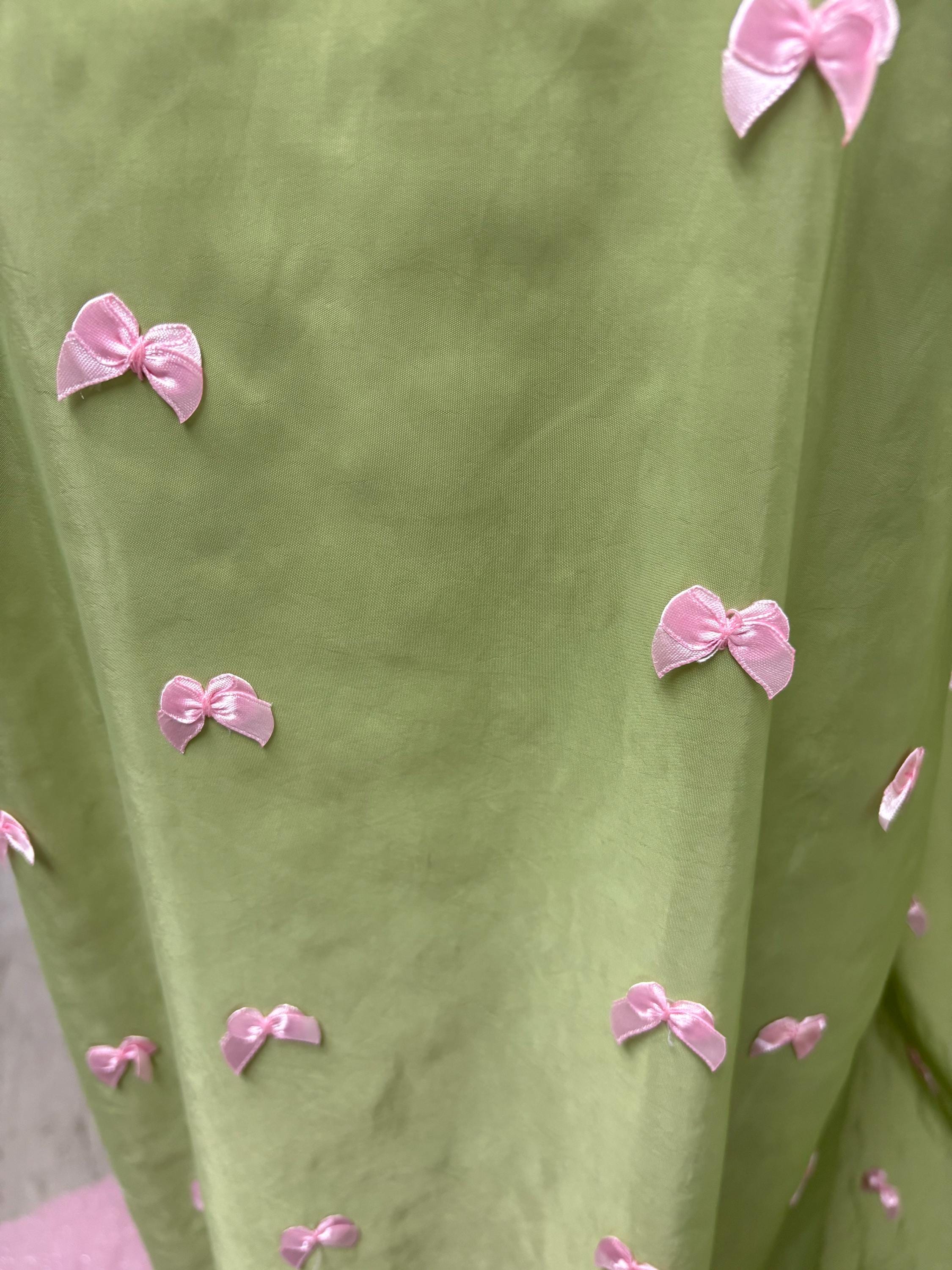 Lace ribbon double scalloped 3D pink butterfly . Width 49/50". Color Sage and pink sell by 3 yards increment continues.