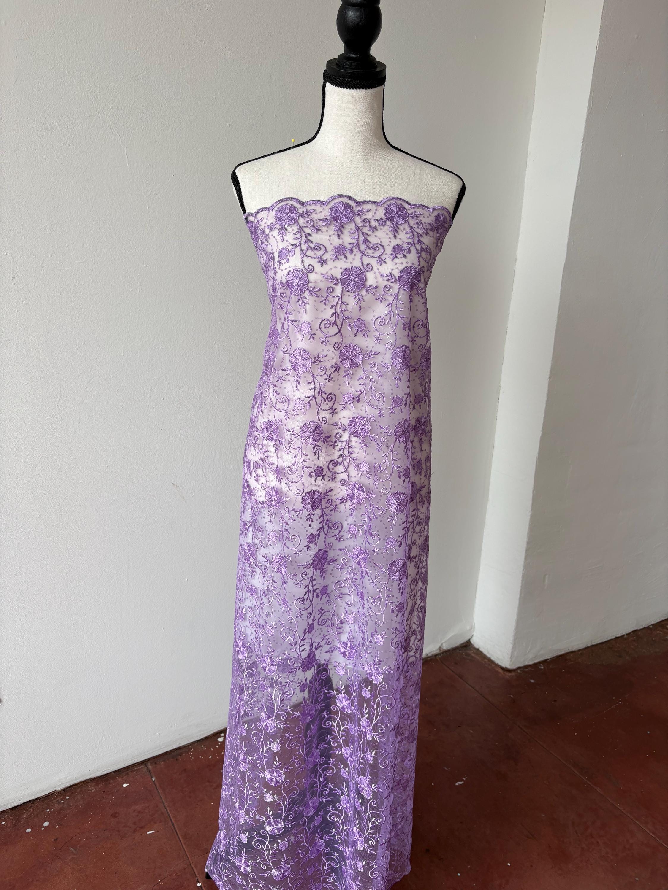 Lilac lace fabric double scalloped embroidery sequence width 49". Design 04331279. shop with confidence ask fro free sample.