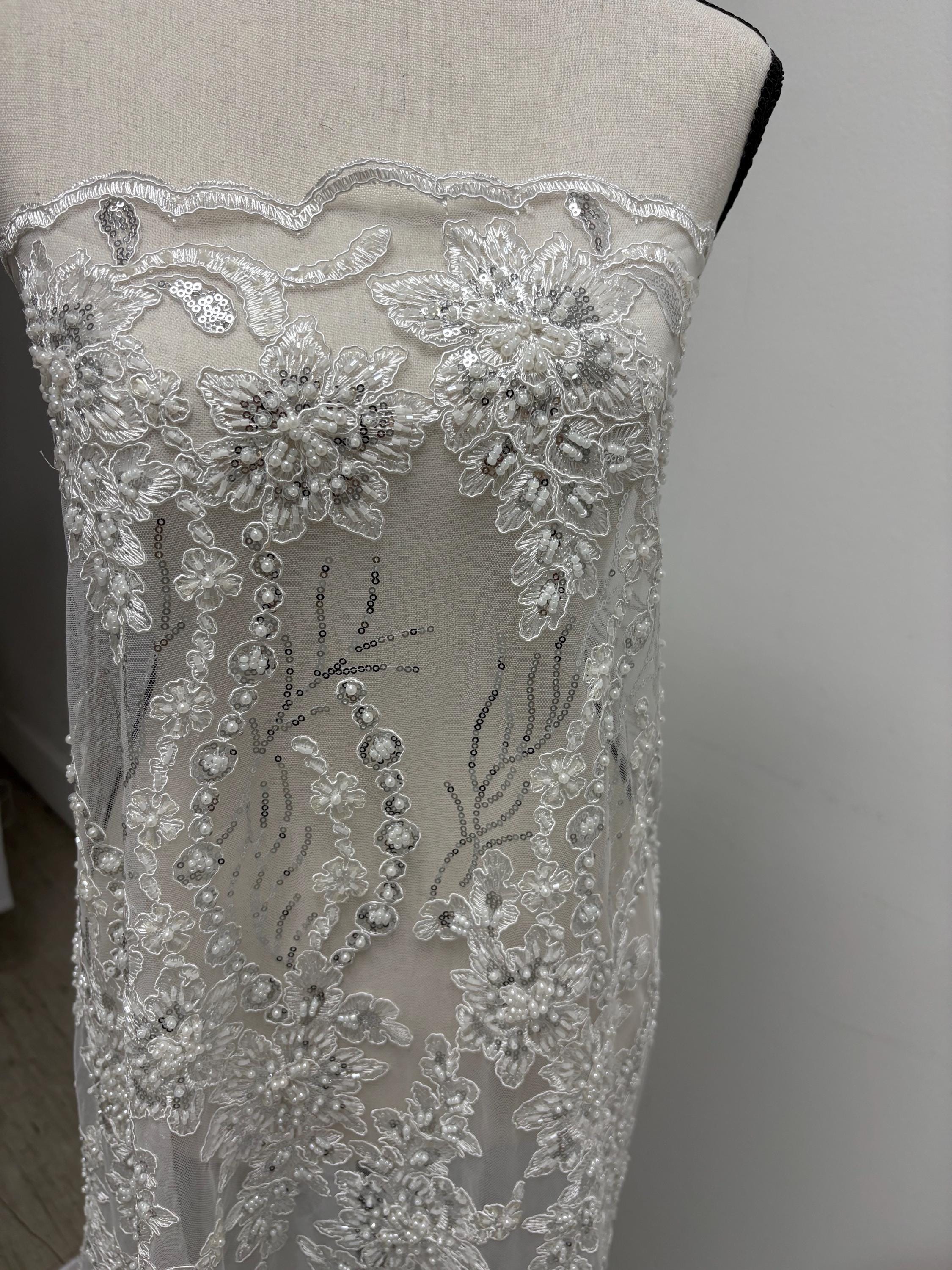 White Beaded lace, Double scalloped Sequence Beaded Embroidery width 49/50" design MH-1802. free sample. tela de encaje de color blanco
