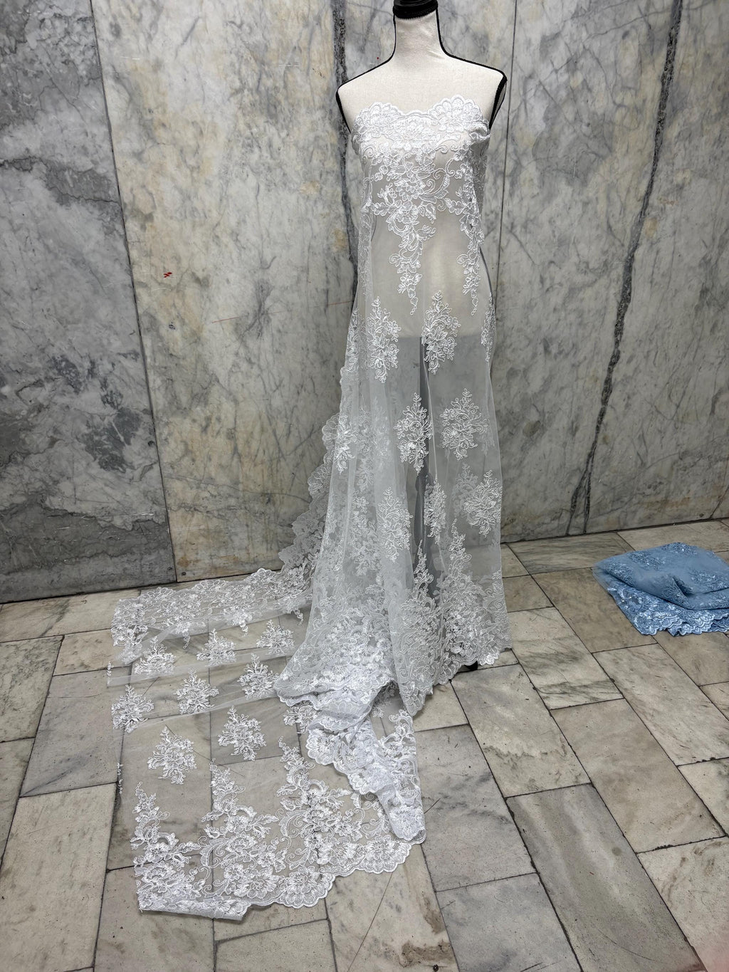White Lace Fabric Design US50. Double scalloped sequence embroidered width 49/50 inches. condition New. sell by yard. tela de encaje blanco