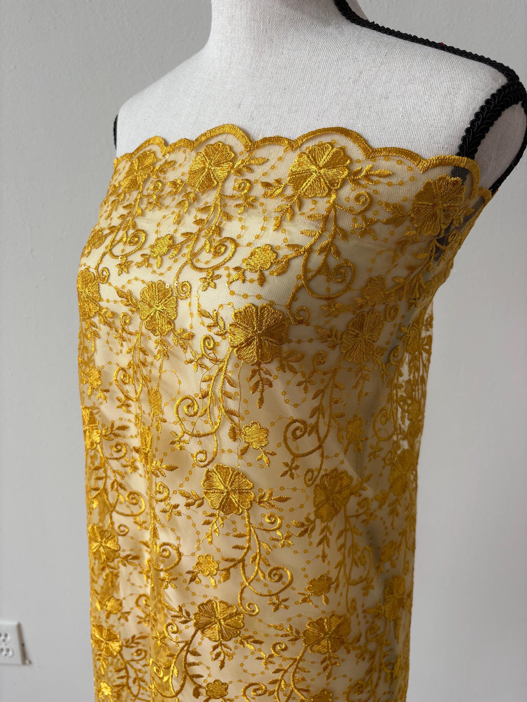 Canary yellow lace fabric double scalloped embroidery sequence width 49". Design 04331279. shop with confidence ask fro free sample.