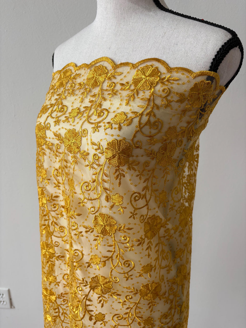 Canary yellow lace fabric double scalloped embroidery sequence width 49". Design 04331279. shop with confidence ask fro free sample.