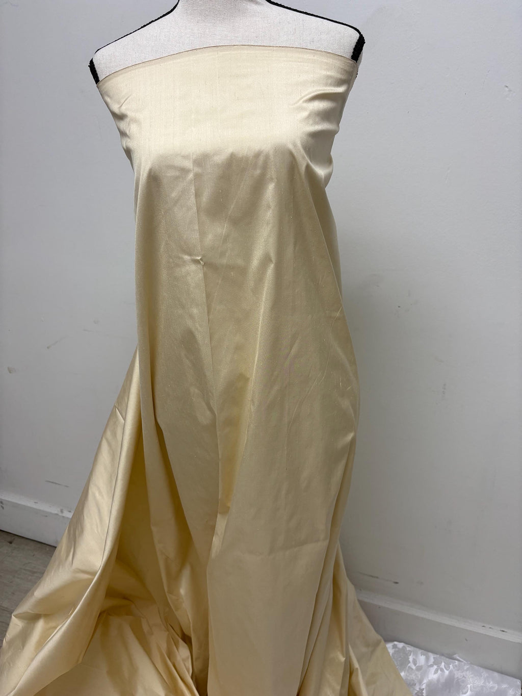 100% silk Dupioni Taffeta 2 1/4 yards cut width 54" color Dark Champagne. Fabric has slubbed. Check description. item #1196