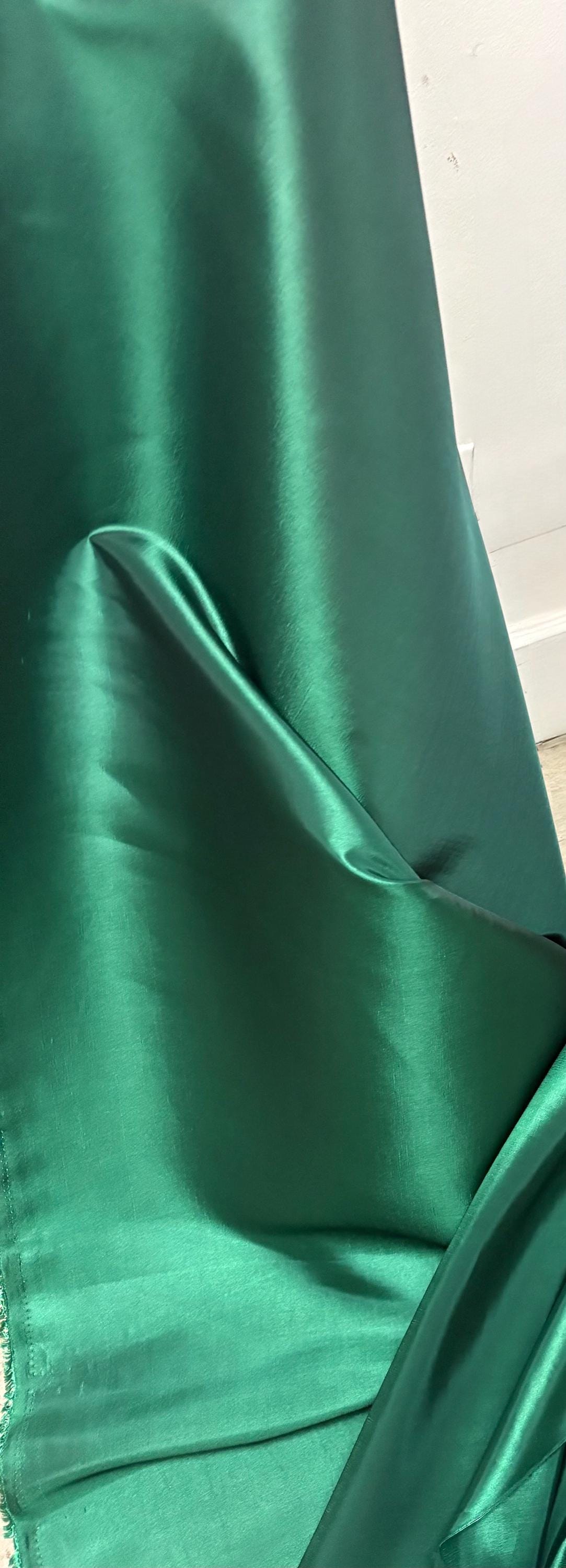 2 yards Poly Taffeta fabric - Hunter green - Width 58"