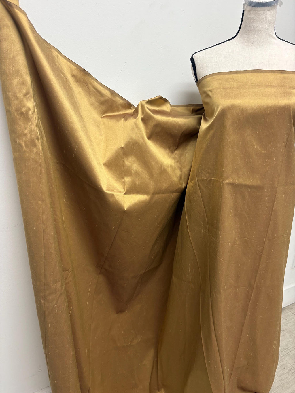 Silk Taffeta Fabric - Bronze - 100% silk - 54"width item 2232