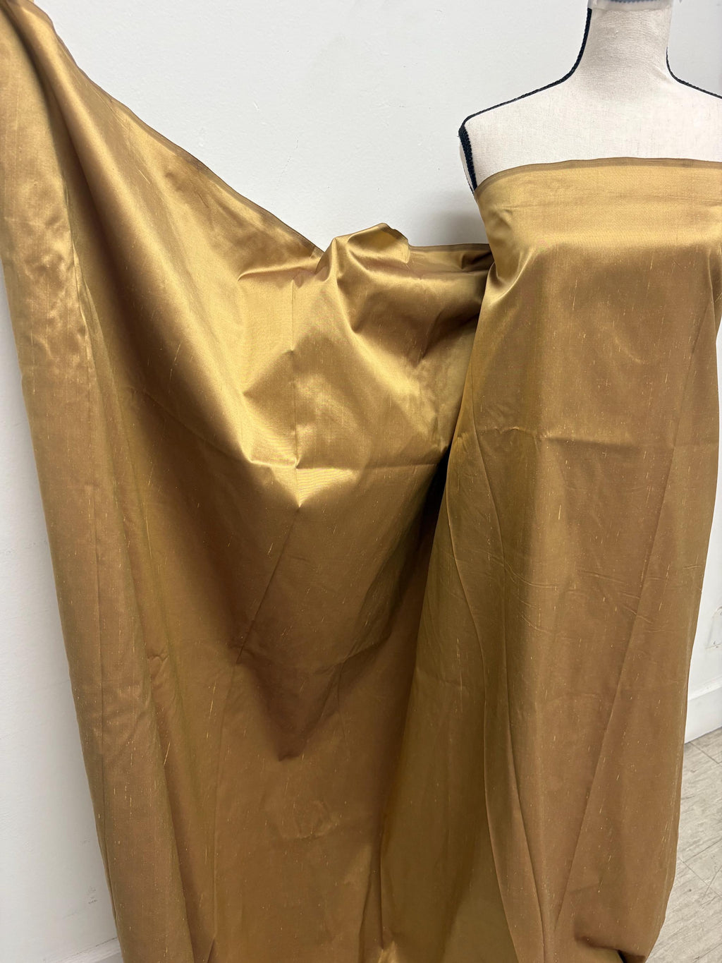 Silk Taffeta Fabric - Bronze - 100% silk - 54"width item 2232