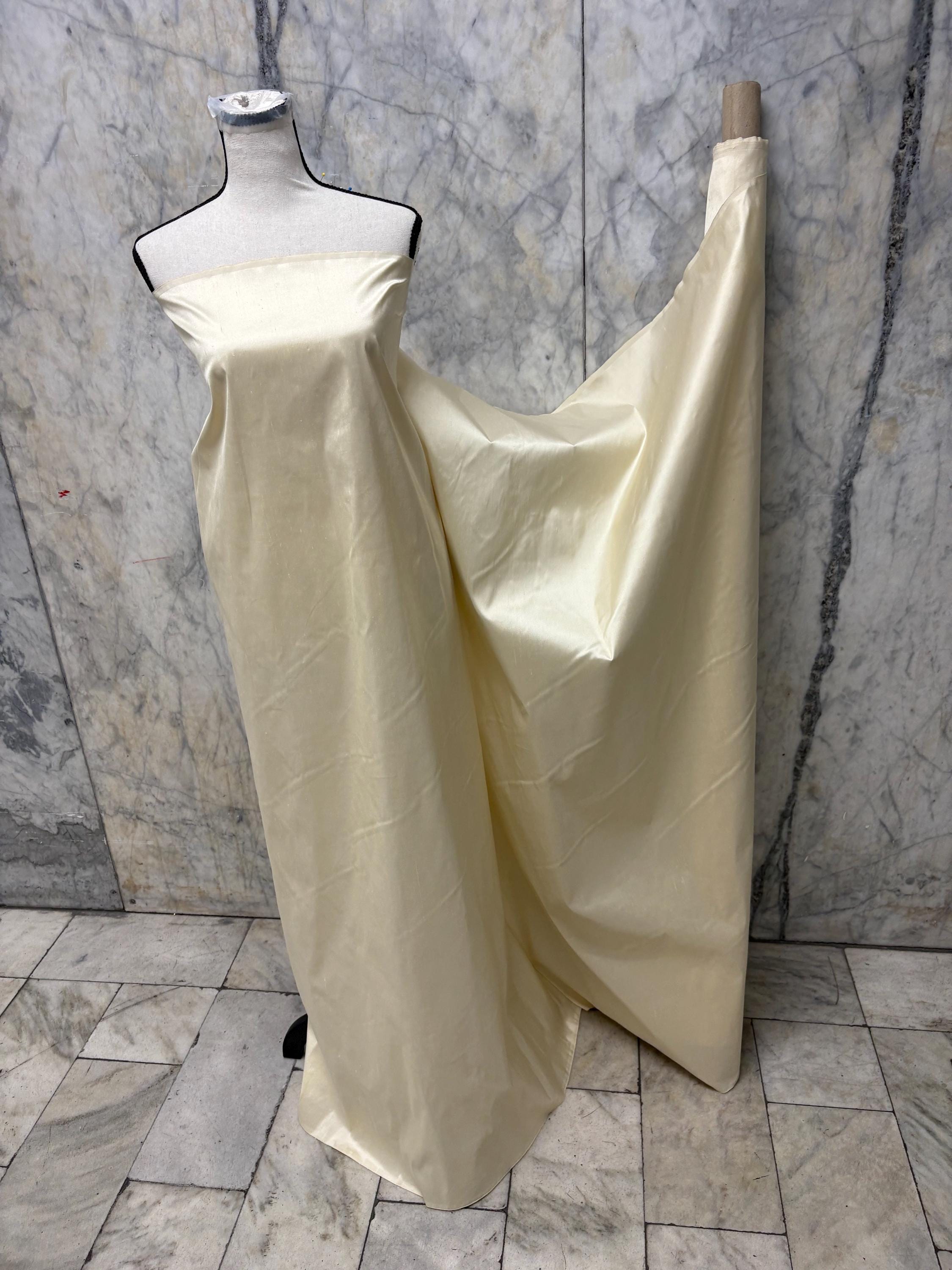 100% silk Taffeta Fabric - Ivory 2274 - 54" Width