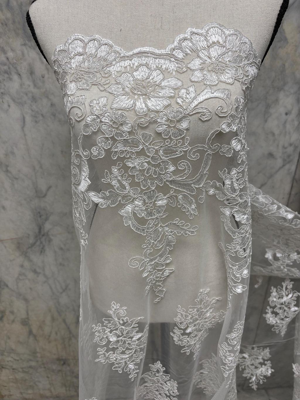 Lace Fabric - Ivory - 49/50" Width - Ref. US50
