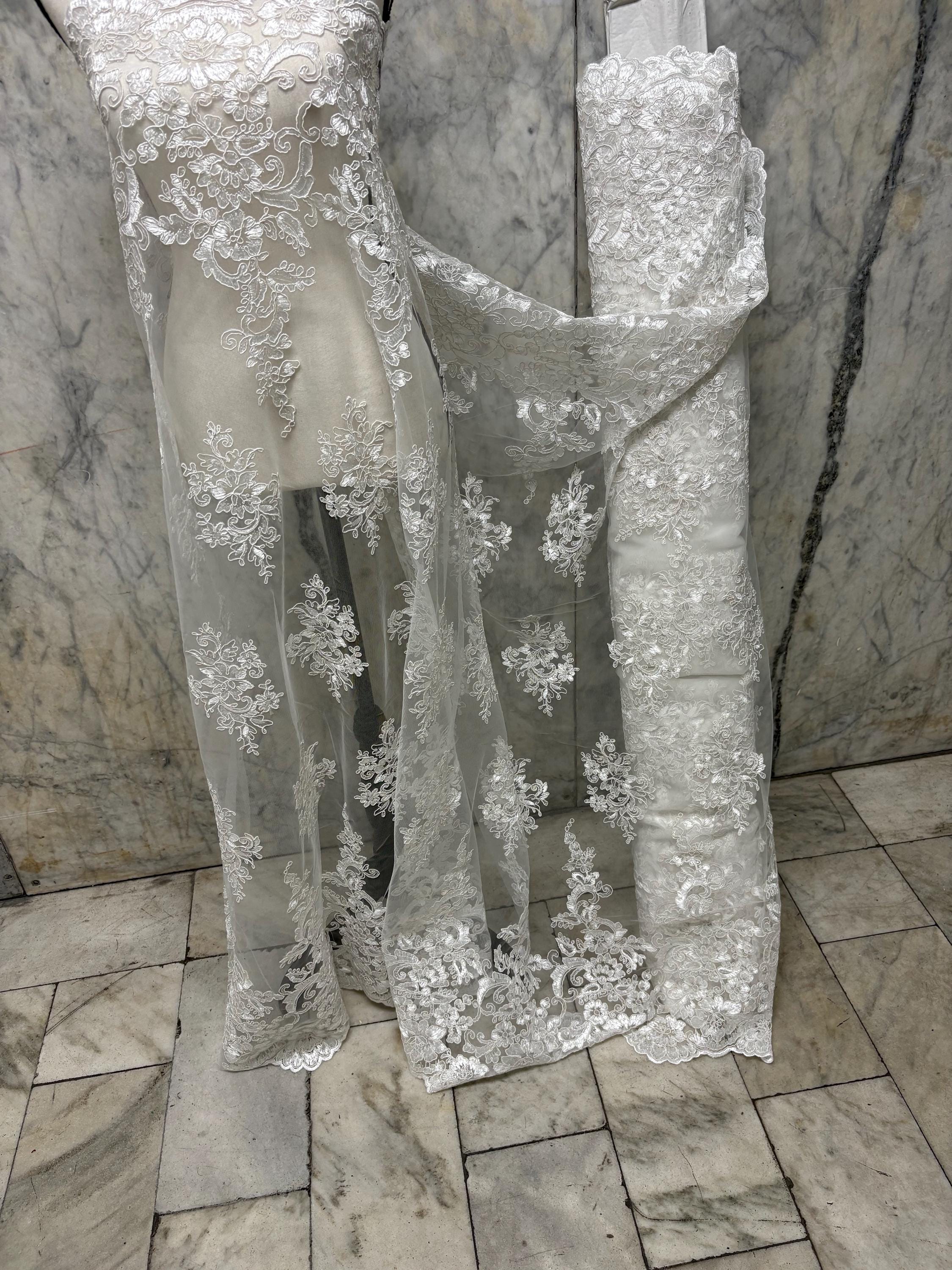 Lace Fabric - Ivory - 49/50" Width - Ref. US50