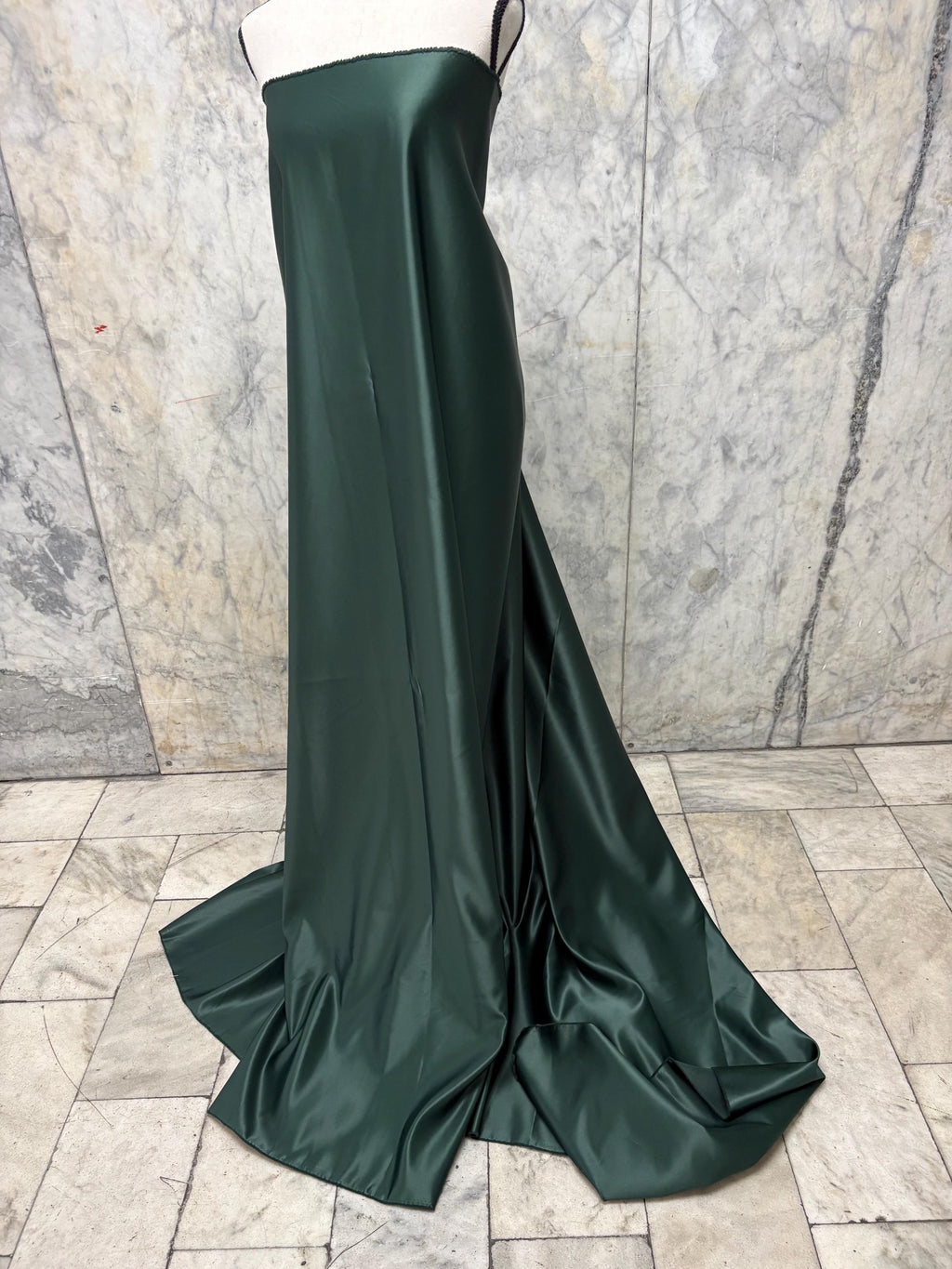 3 Yards Dull Bridal satin fabric - Hunter Green - 58" Width - Ref. 396Nas