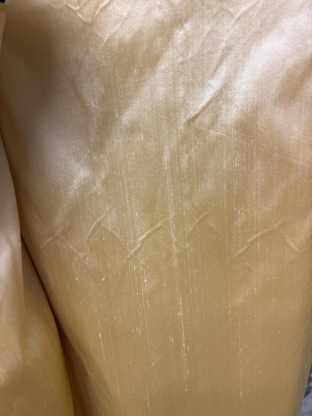 100% silk Taffeta fabric - Light Gold - 54" width - ref. 2282