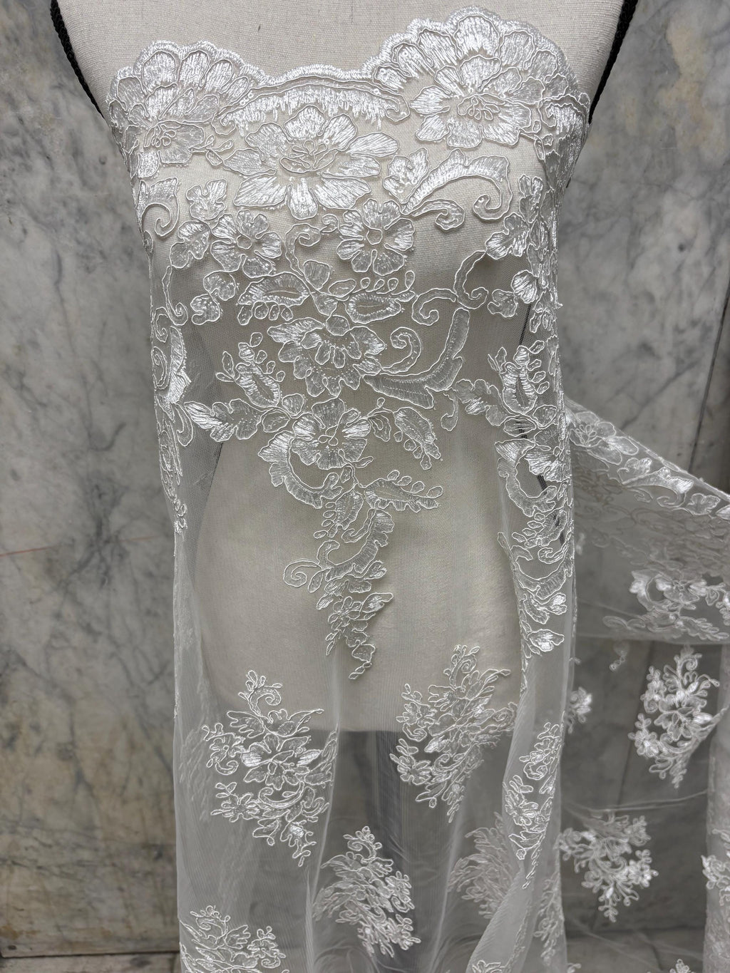 Lace Fabric - Ivory - 49/50" Width - Ref. US50