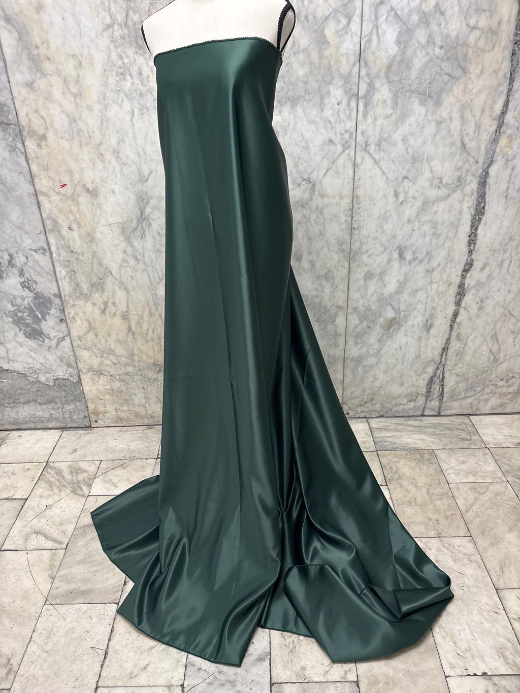 3 Yards Dull Bridal satin fabric - Hunter Green - 58" Width - Ref. 396Nas