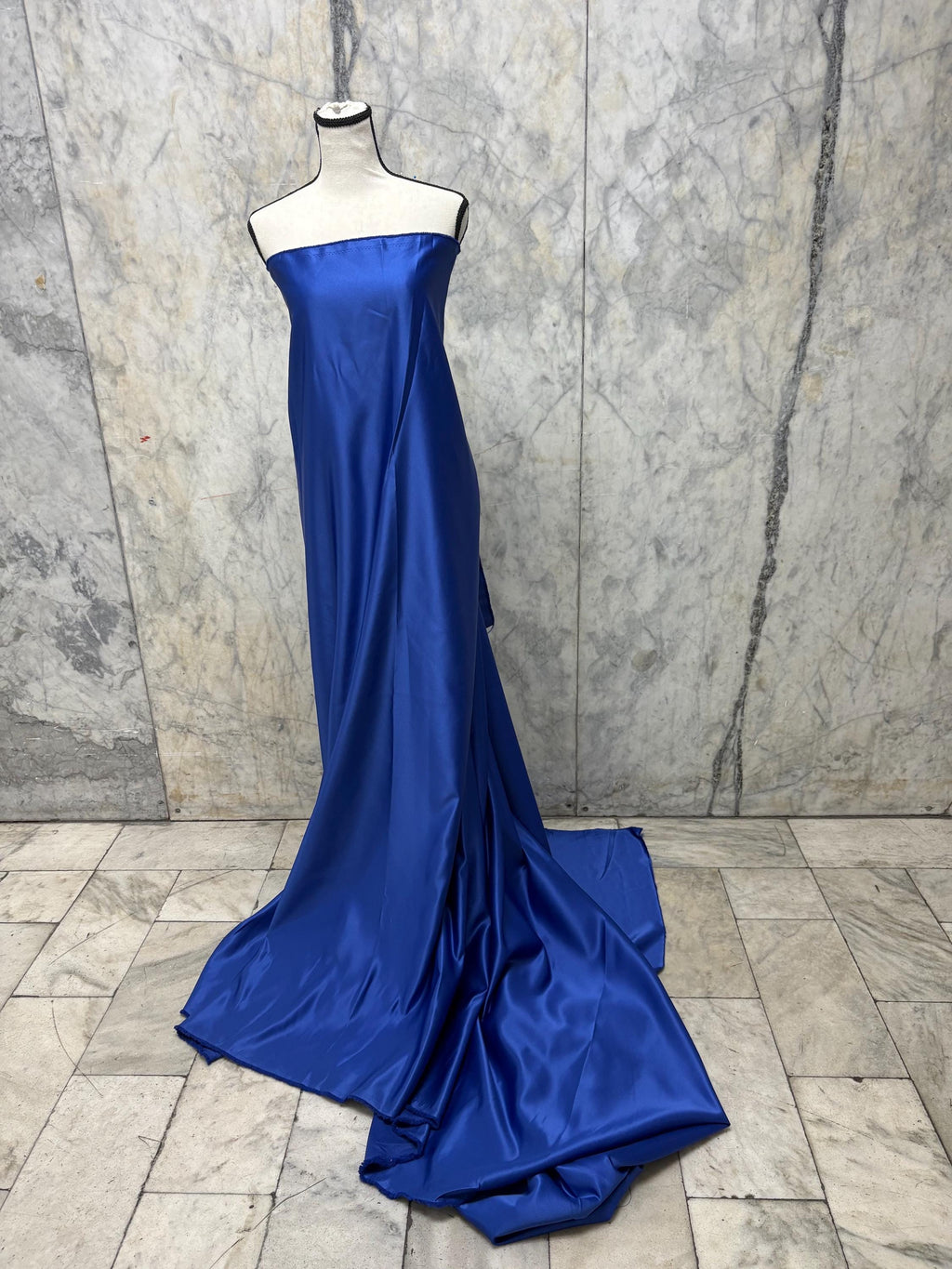 3.5 Yards Dull Bridal satin fabric - Royal Blue - 58" Width - Ref. 255Nas