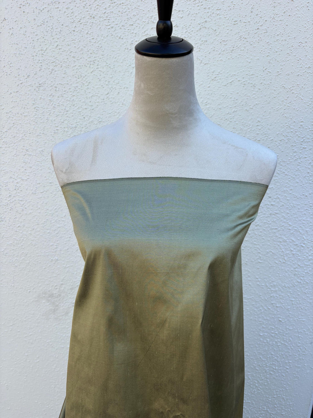 100% silk Dupioni taffeta fabric - Olive - 54" width - Ref 2241